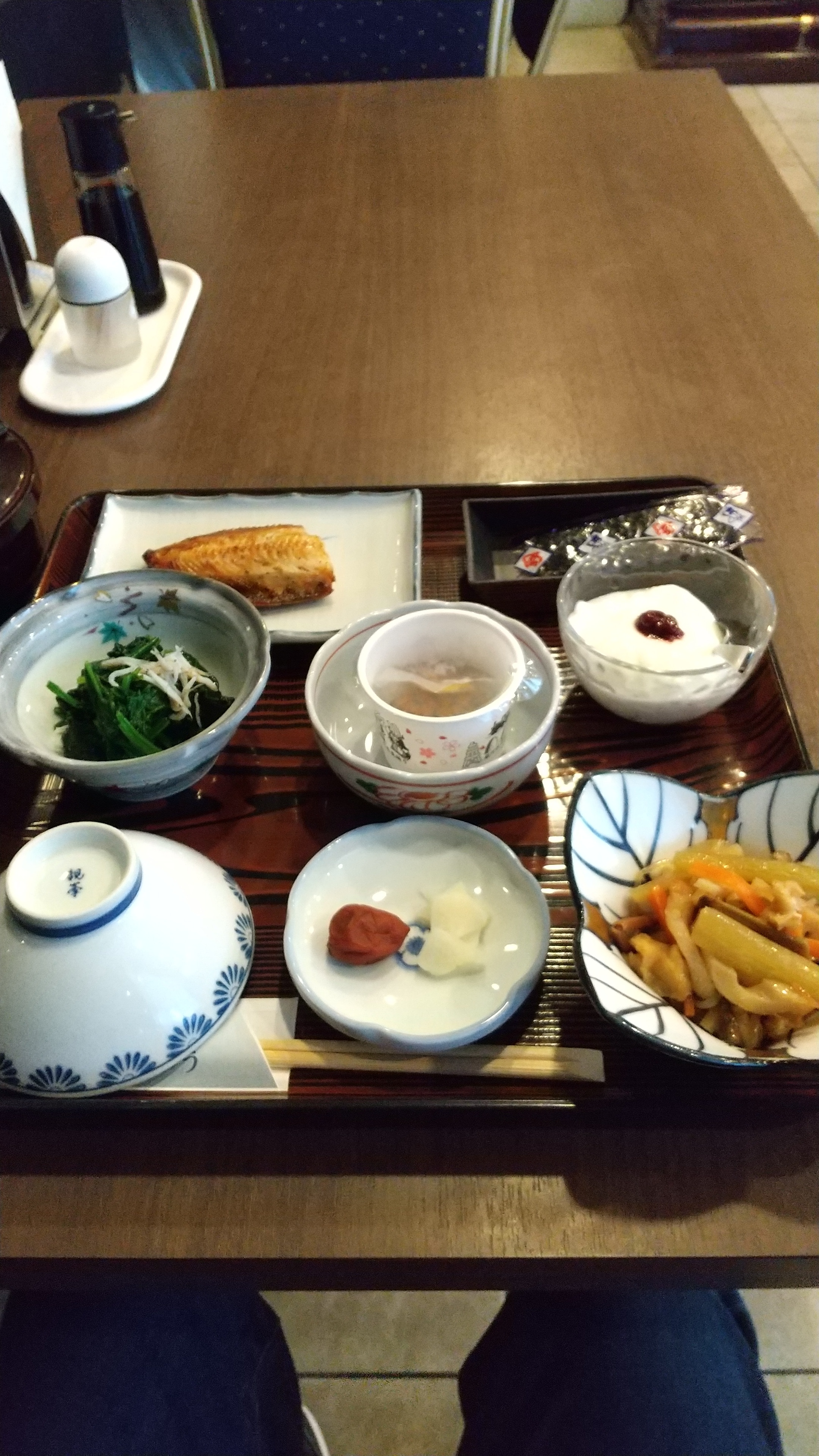93c947e5acce7c61caf2f8a7900a2038fe401637.73.9.3.jpg