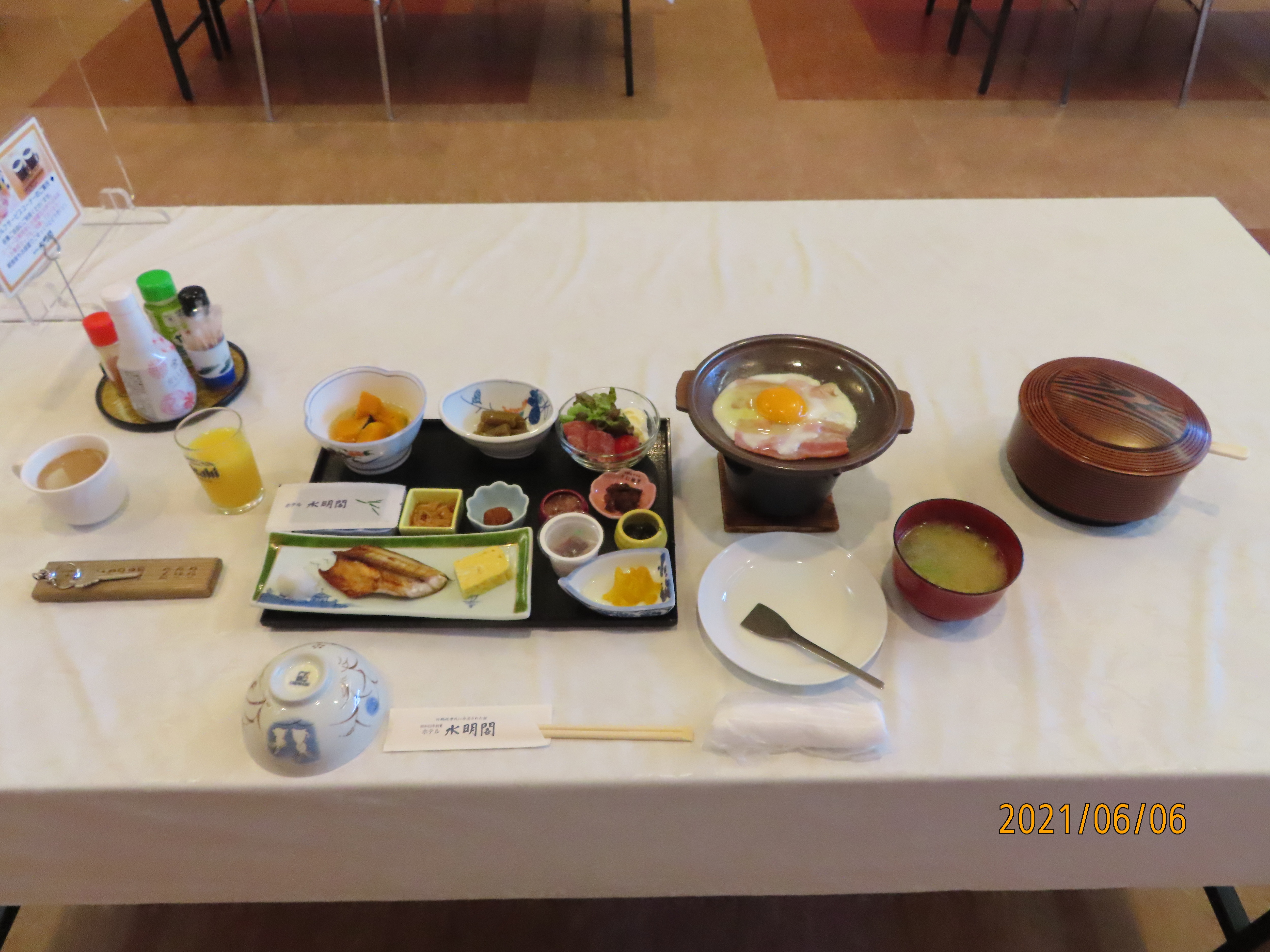 ab0d86b70cce7201122da8dd99242d581fced596.18.9.3.jpg