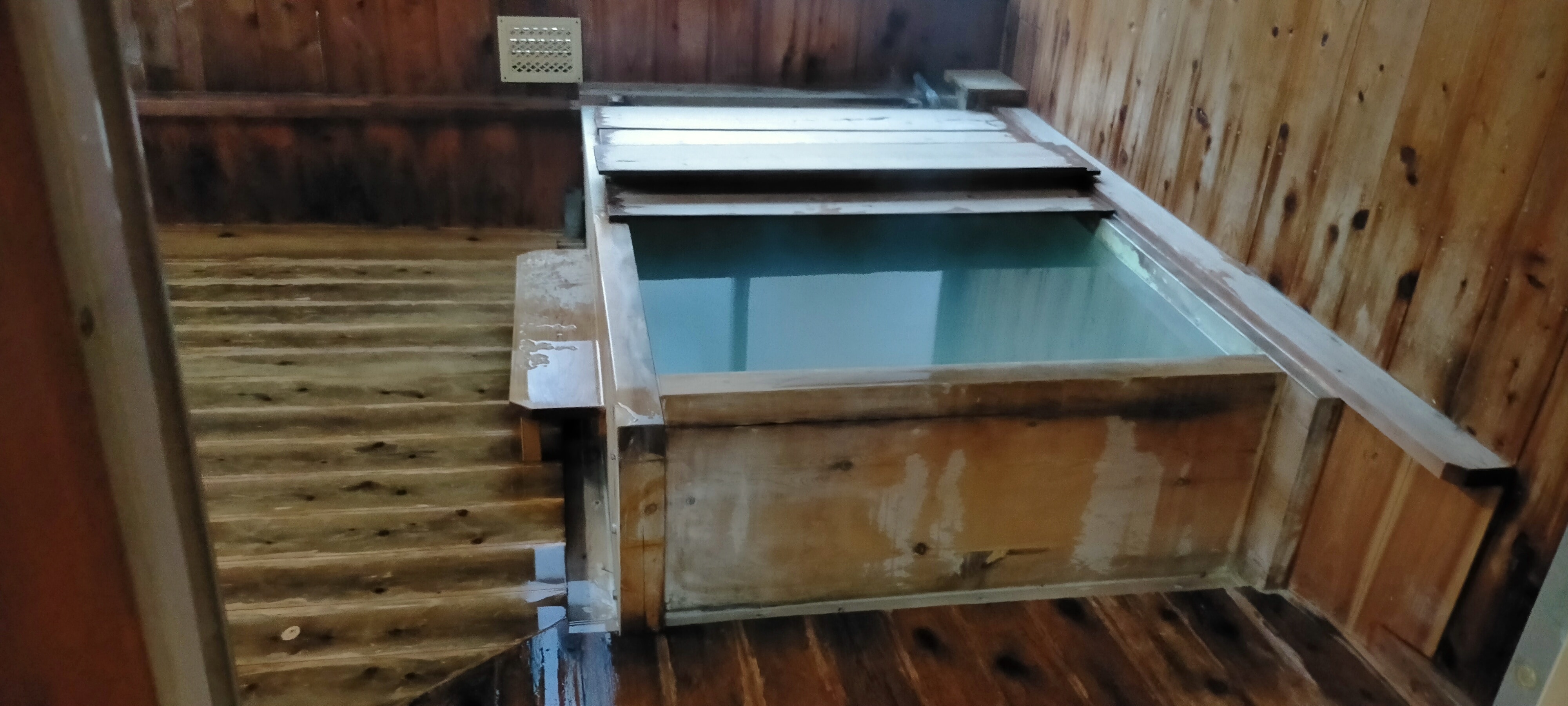 8d92f244b16b13f5310fc629f52e86bf75dafef6.21.9.3.jpg