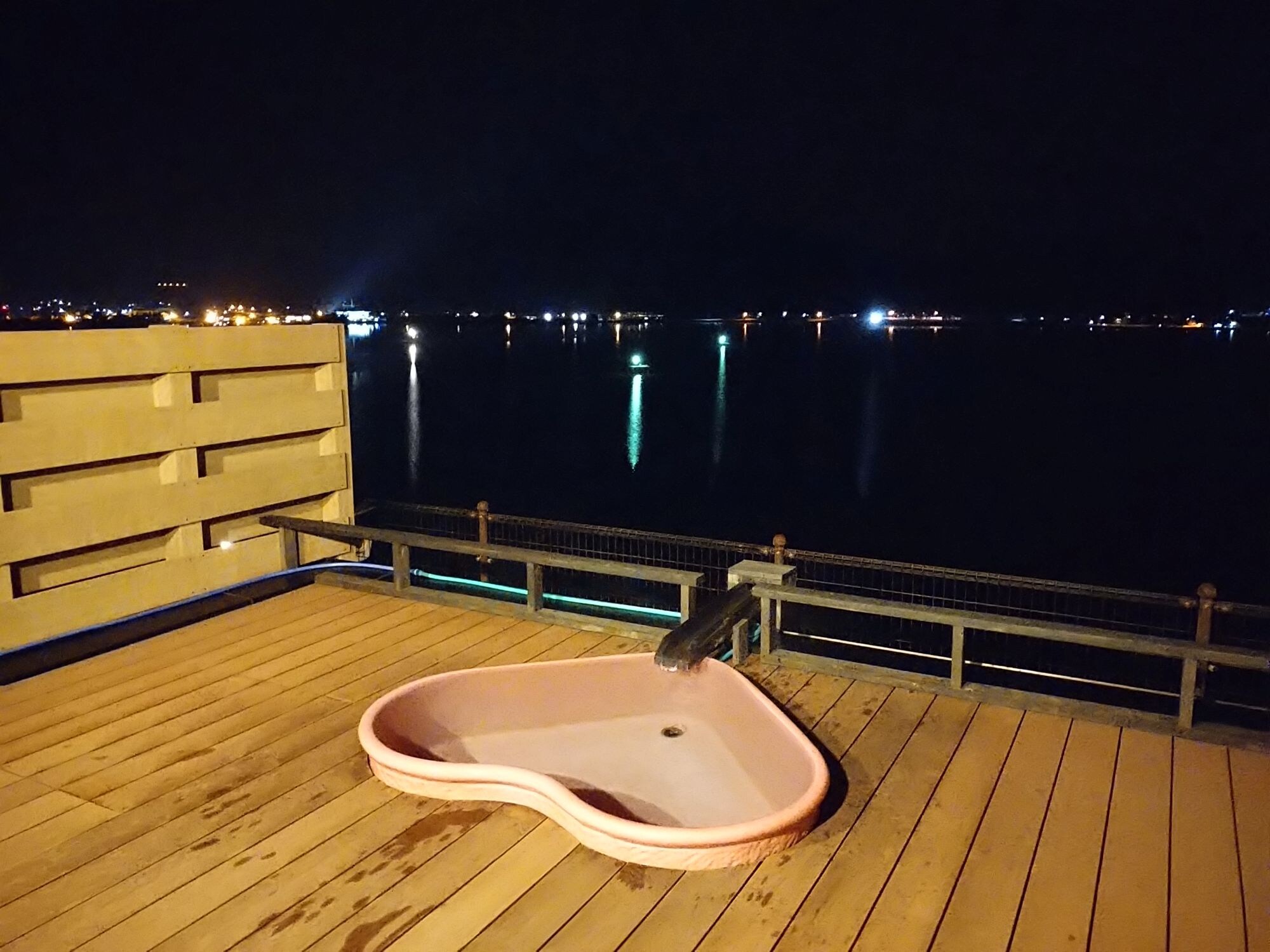 cce206875a433f69e3625286e917a56a22d0e844.15.9.3.jpg