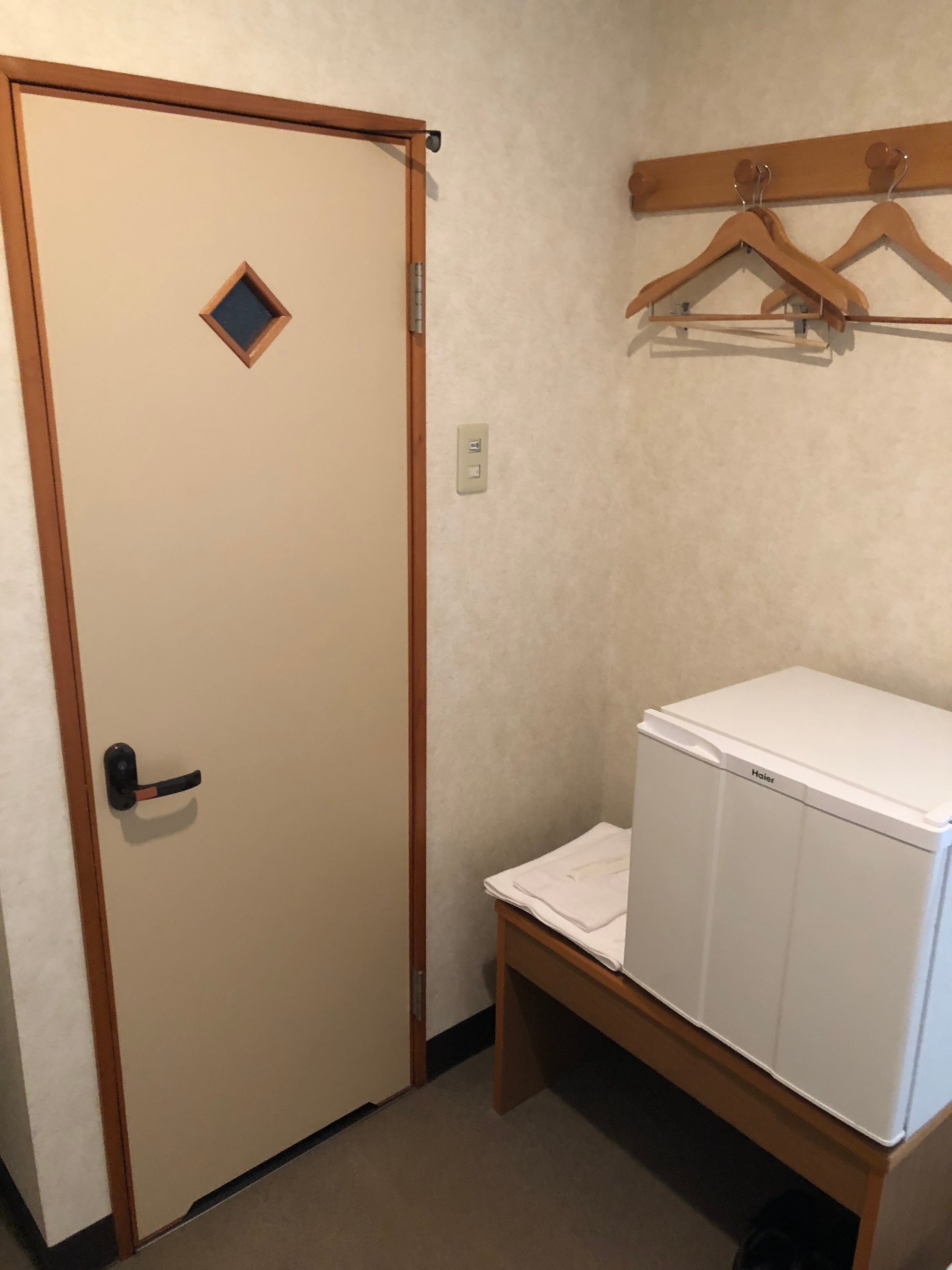 c98212e35cdc11f760f533b0a49bffa0518c0367.37.9.3.jpg