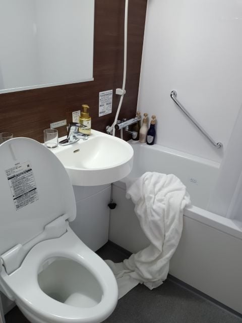 bde485a6e4f35da2d0a1c60a3e6ce147bb24d122.85.9.3.jpg