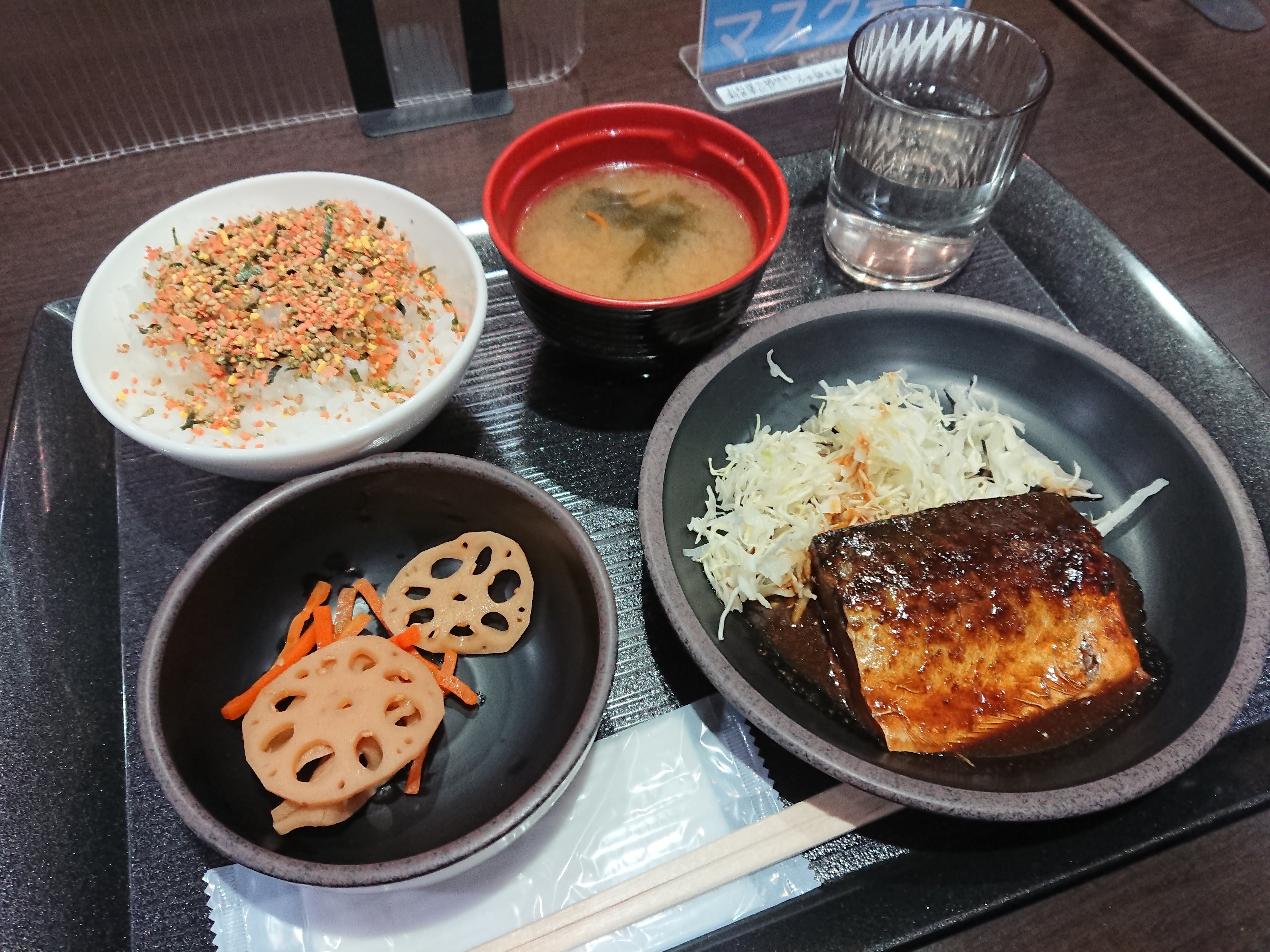6eb1dbeef0a3360fd3853412ad571e2bca326b35.33.9.3.jpg
