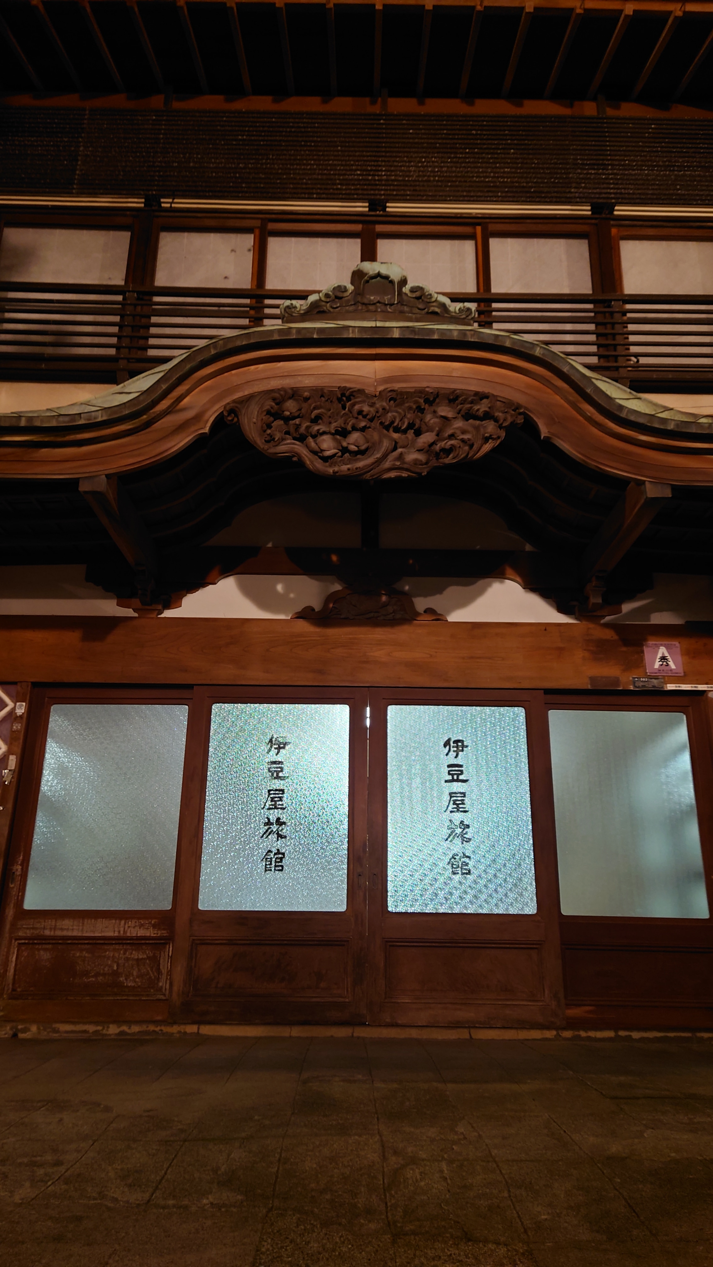 8f6abcb9f801028baeb2b39a843b6b7101956e4d.45.9.3.jpg