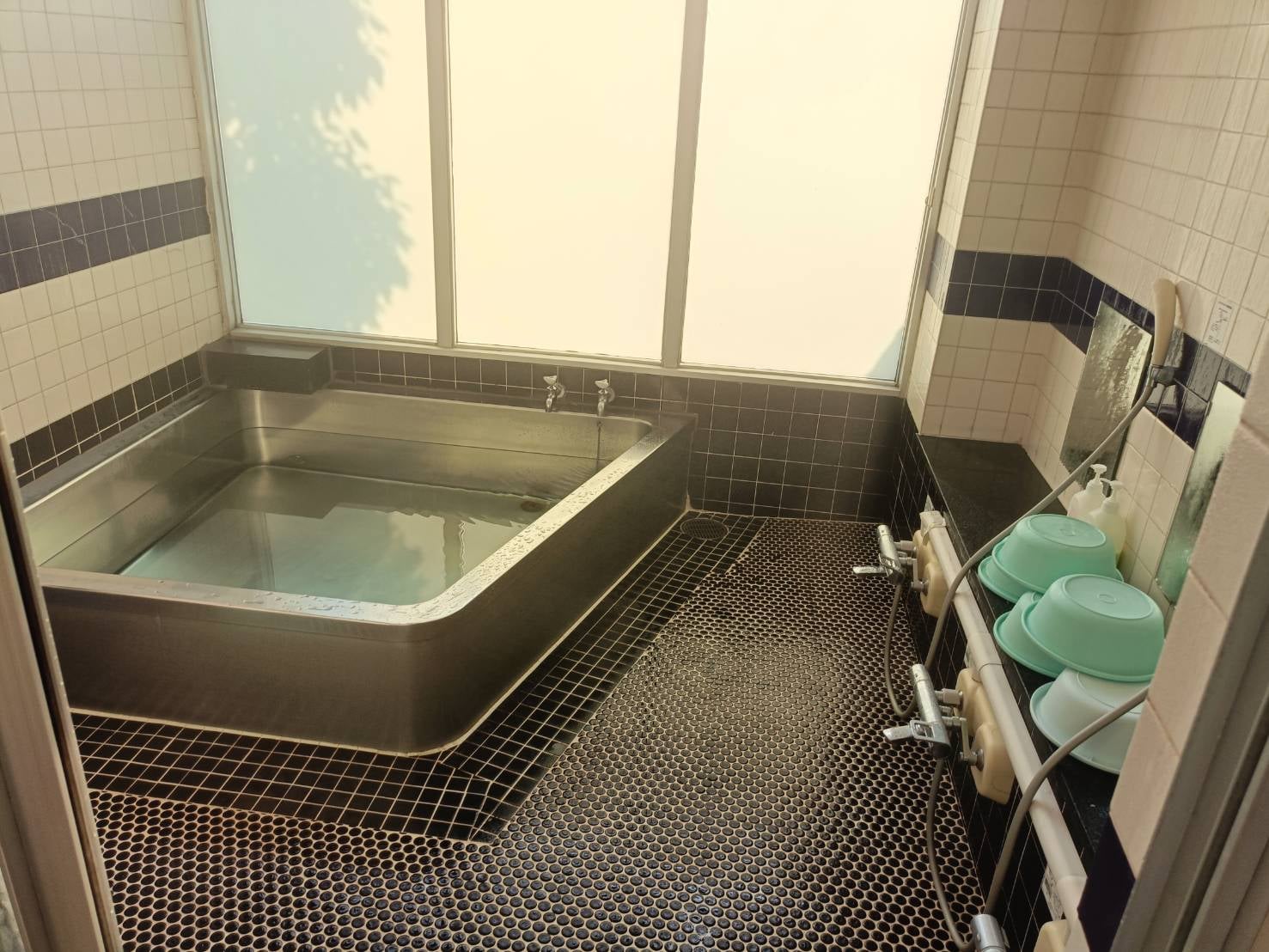 2ec13c1d00adbede385166bed1ec398b5a196aba.32.9.3.jpg