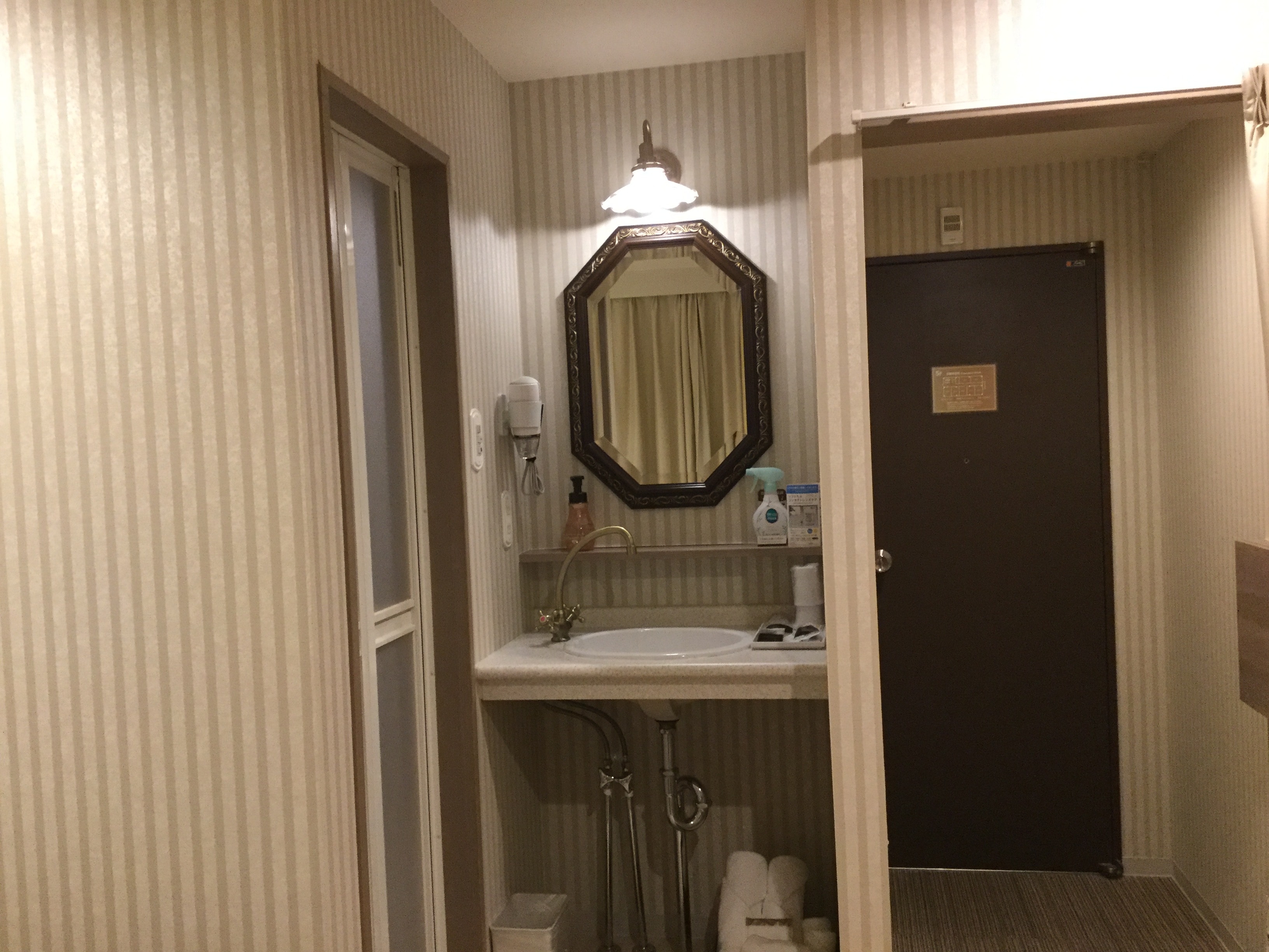 3f60d13a8988e6bf71d427eb99ca1faa372e35b5.38.9.3.jpg