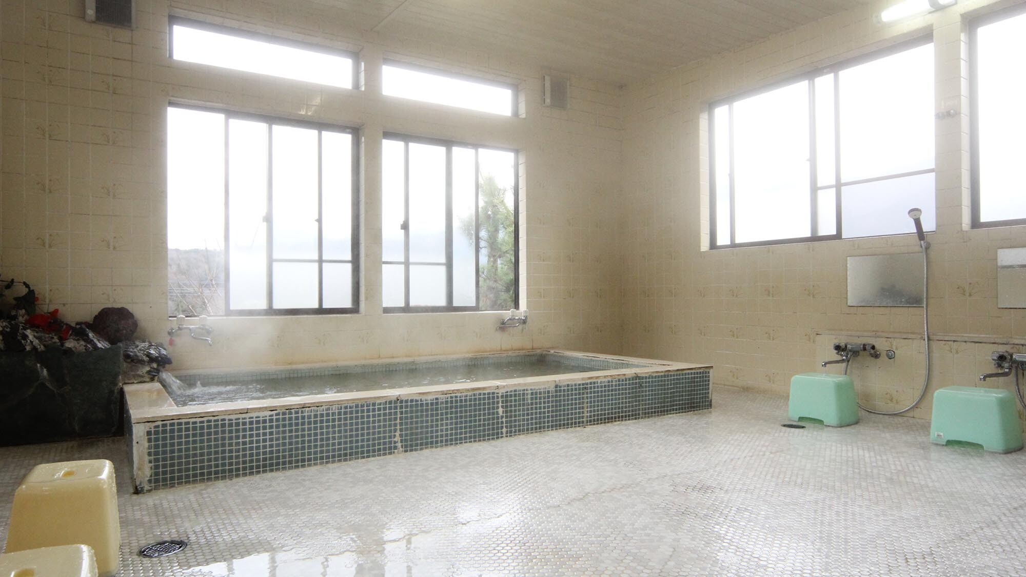 Bath_2F（有 3 間浴室）