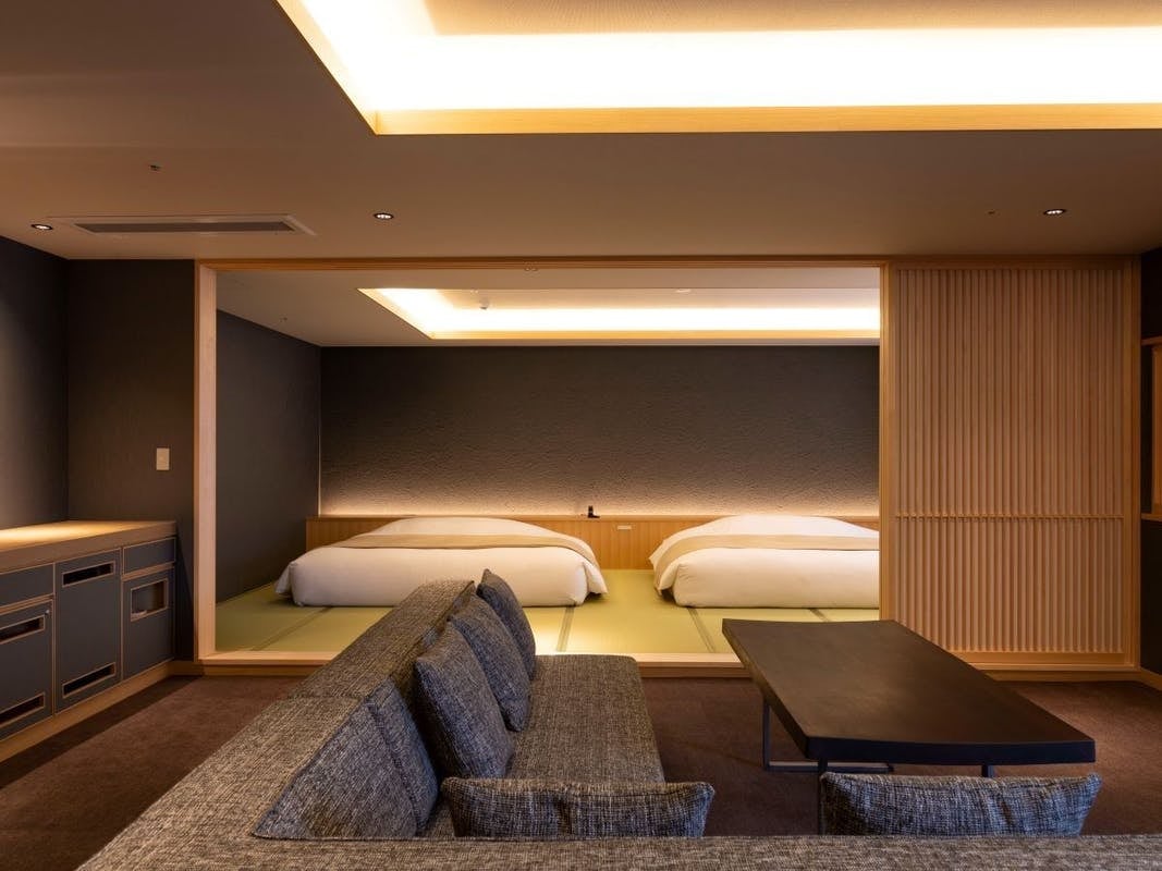 [Non-smoking] Guest room "Matsukaze" (120 square meters) with hot springs and sleeping baths on the city side