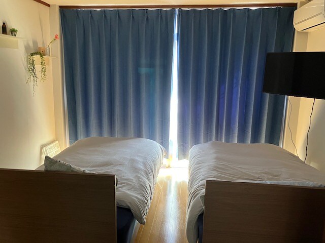 201 Bedroom