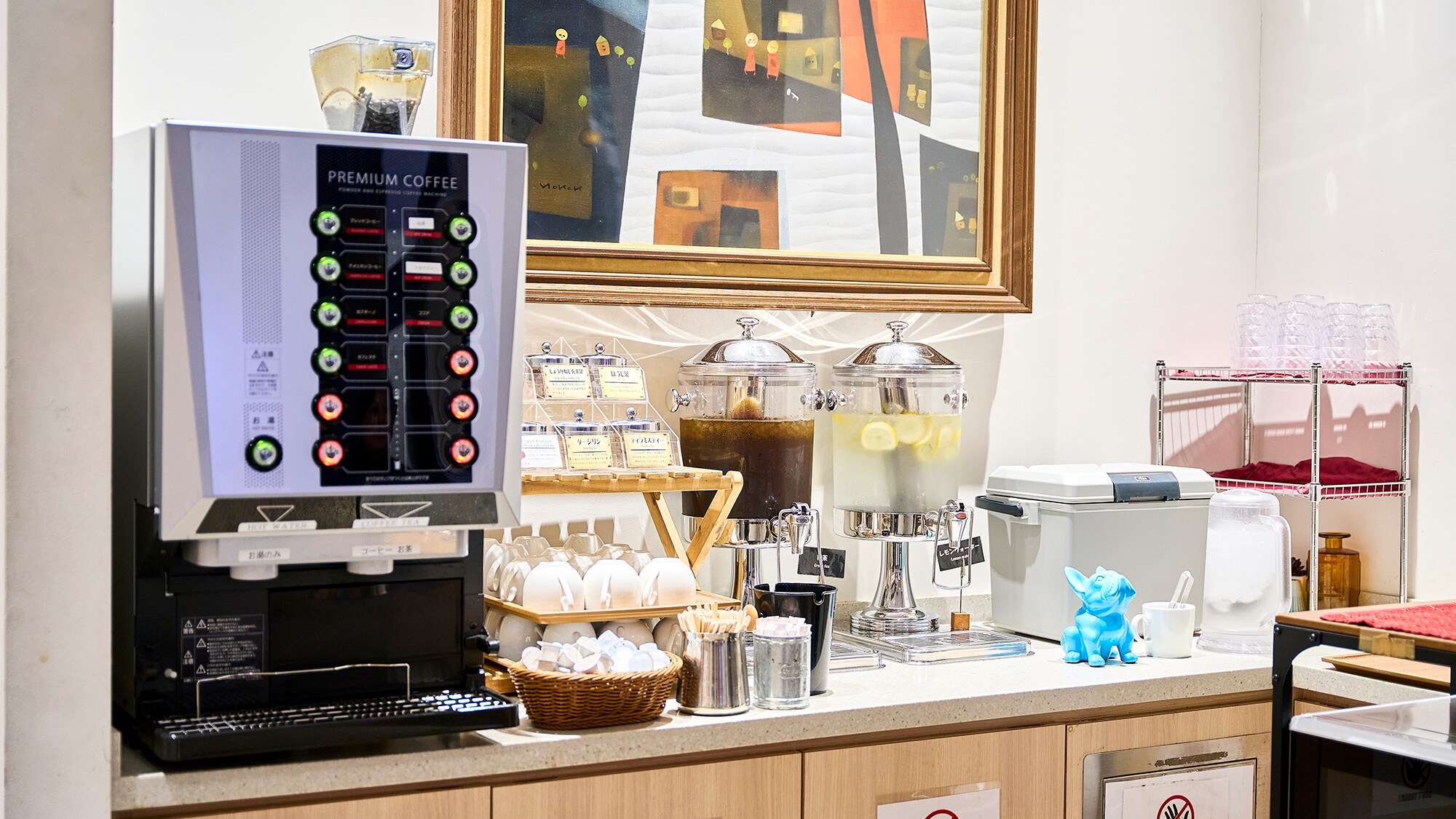 [บริการภายใน/เครื่องดื่ม] เช็คอินเสร็จแล้วก็พักหายใจ เพลิดเพลินกับเครื่องดื่มแก้วโปรดของคุณ