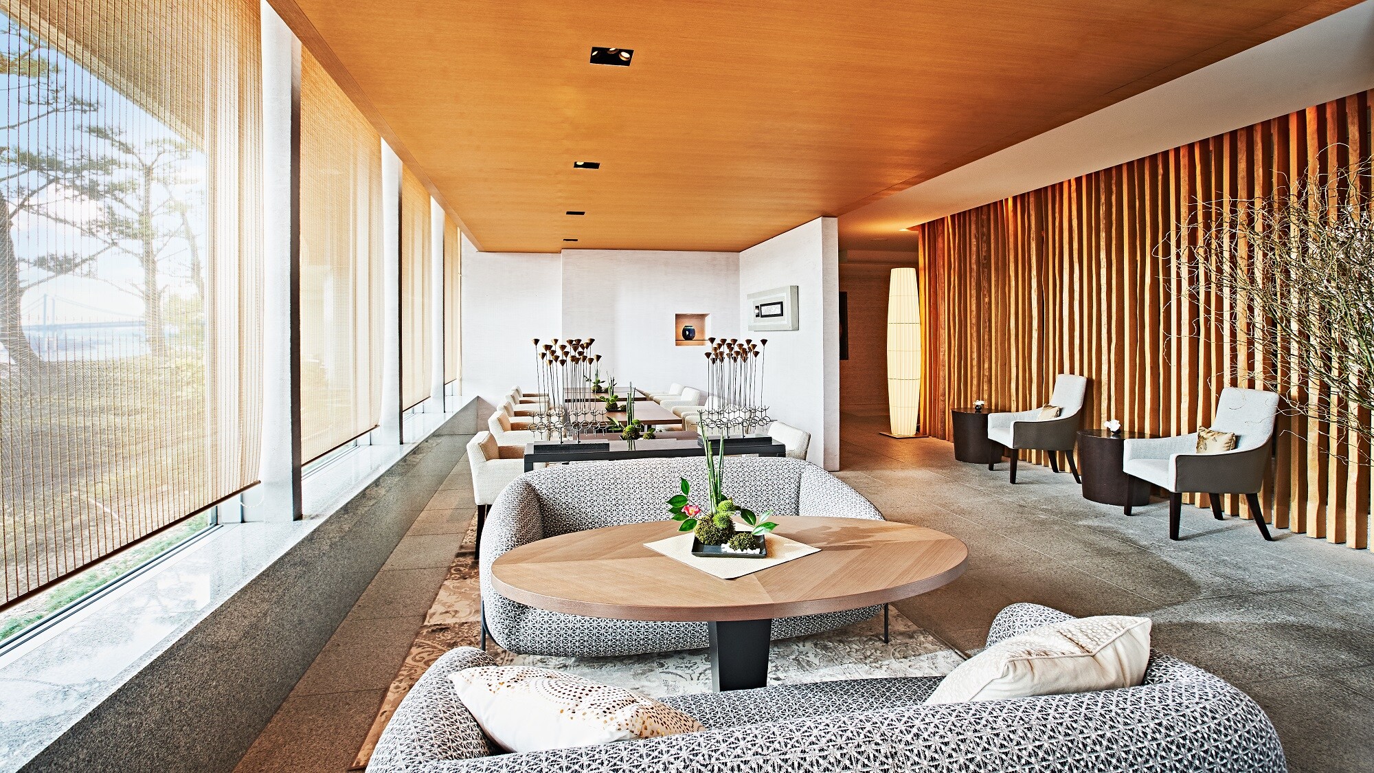 Japanese-NAGOMI-Lounge (introspection image)