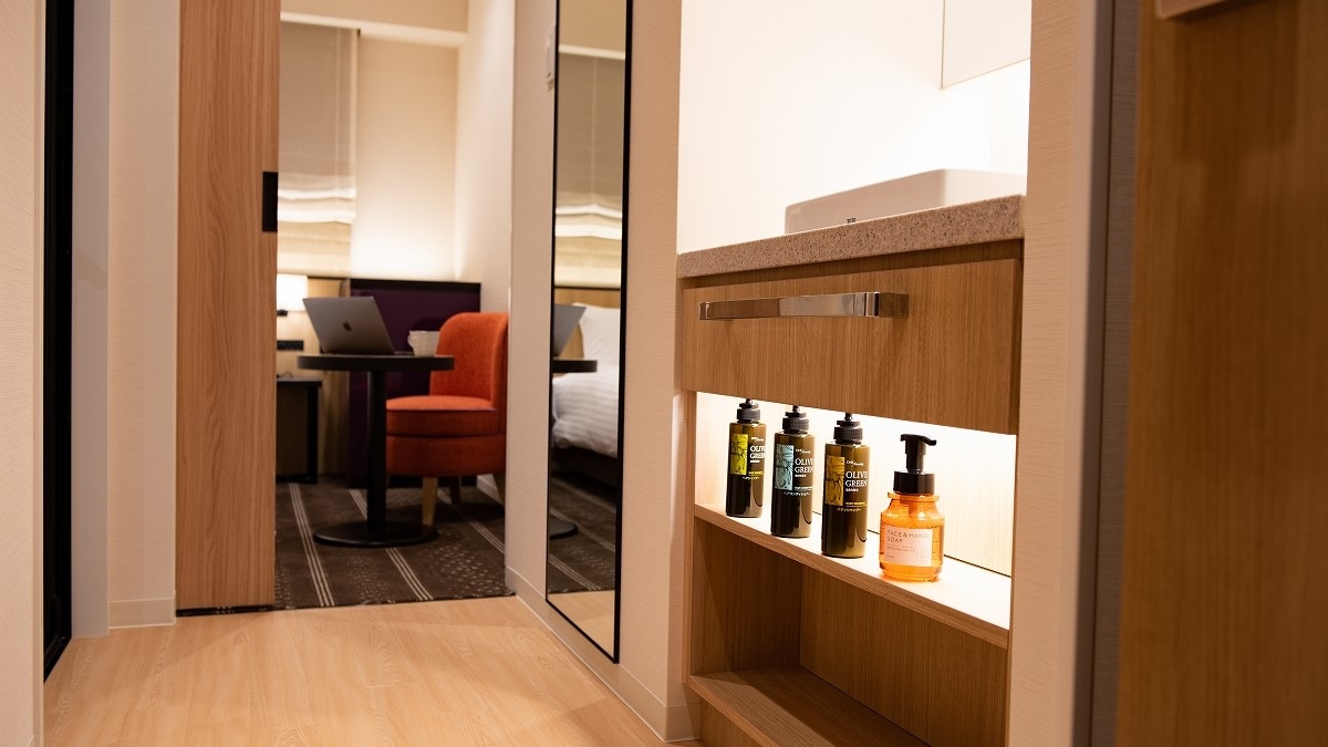 Comfort Double ■ All rooms have 3 independent water areas (bathroom with washroom, washbasin, and hand wash are independent)
