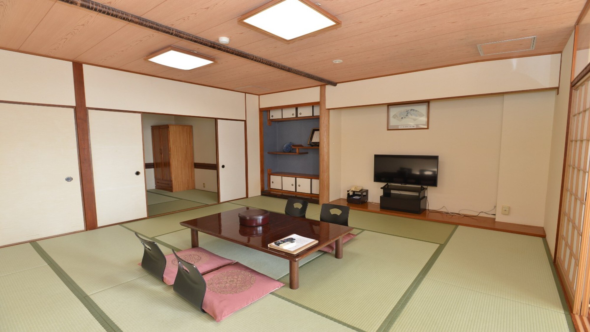 Main building | View side/Japanese-style room
