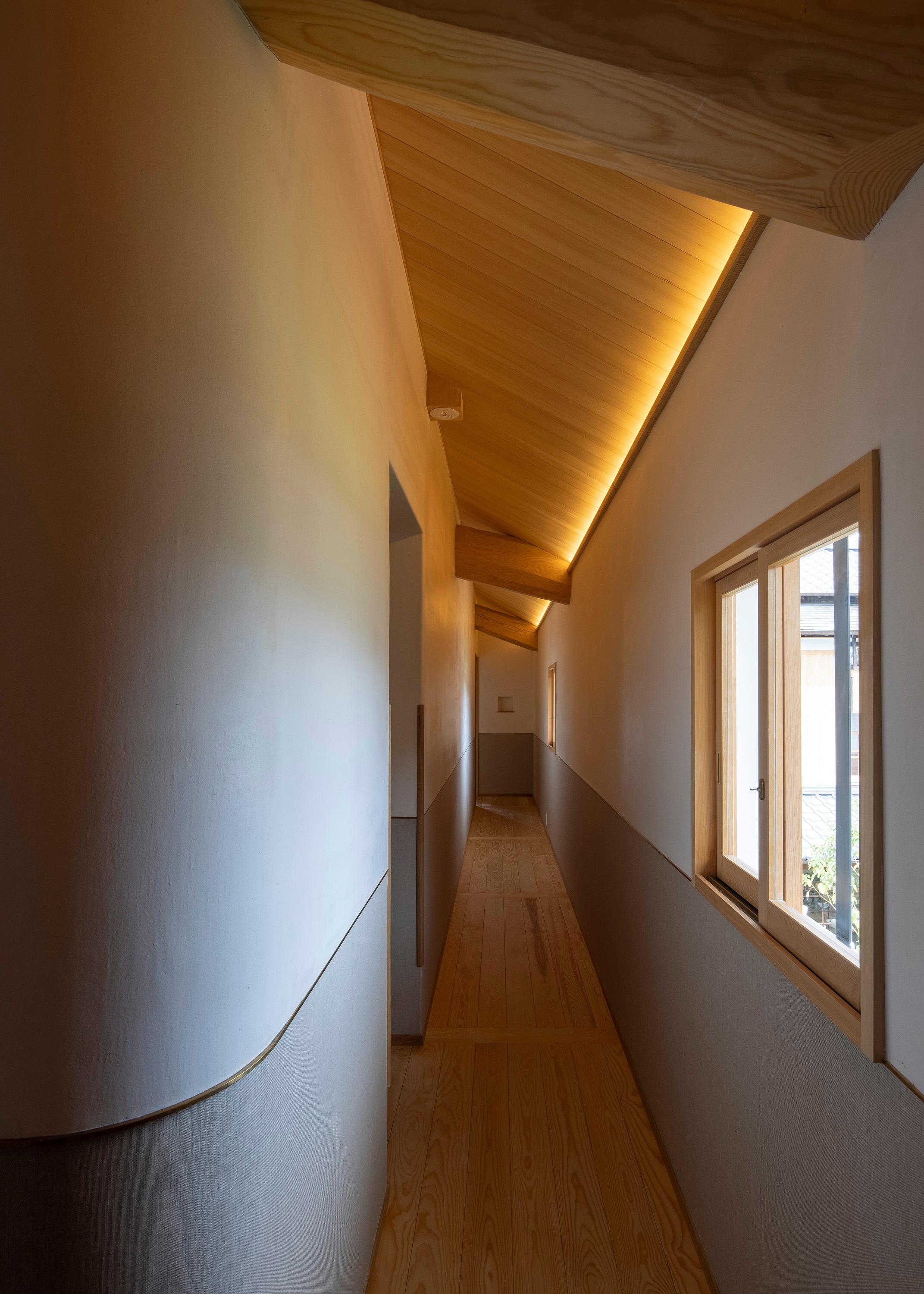 Okunoyado corridor