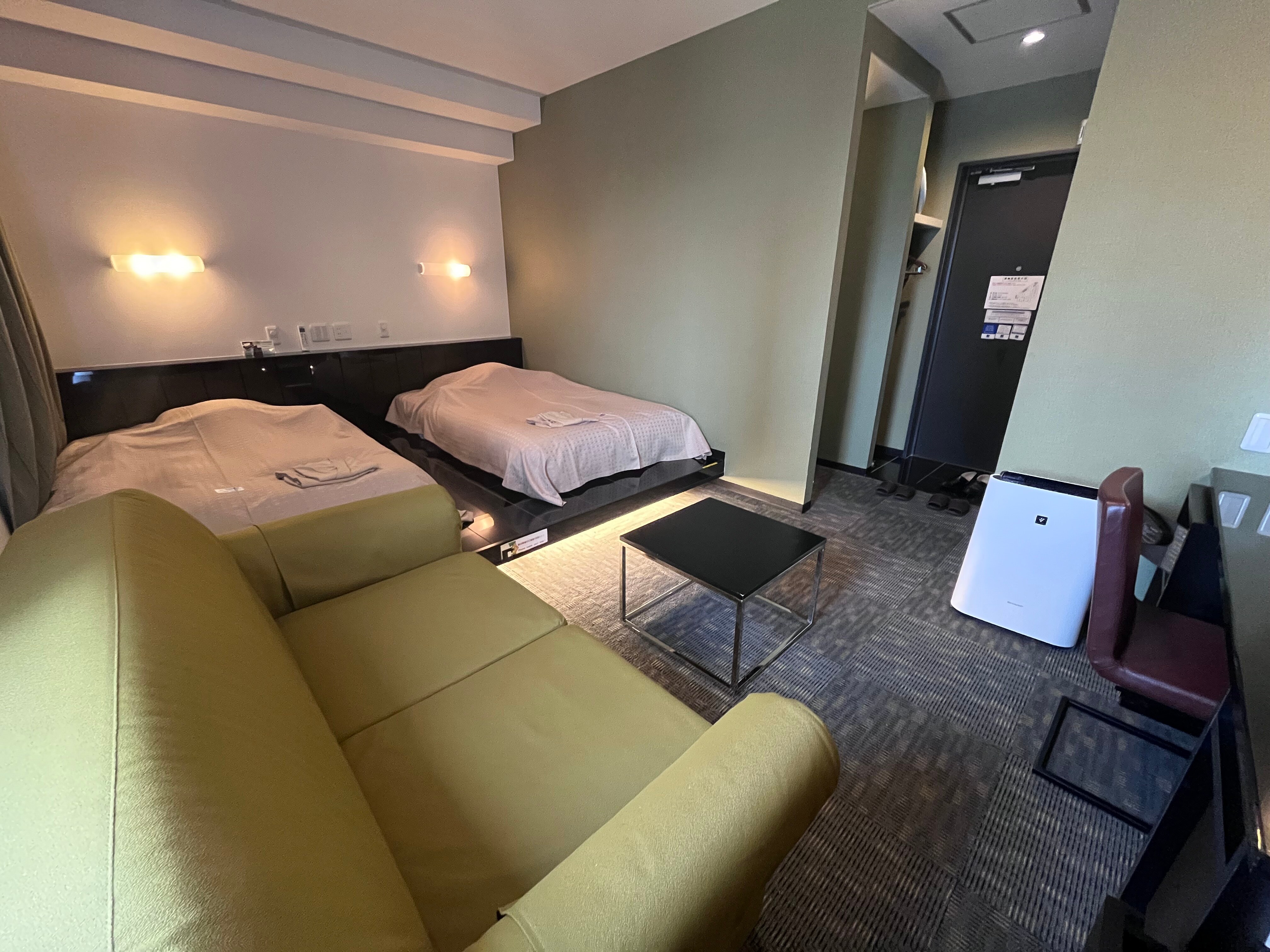 Premier Twin Room Guest Room