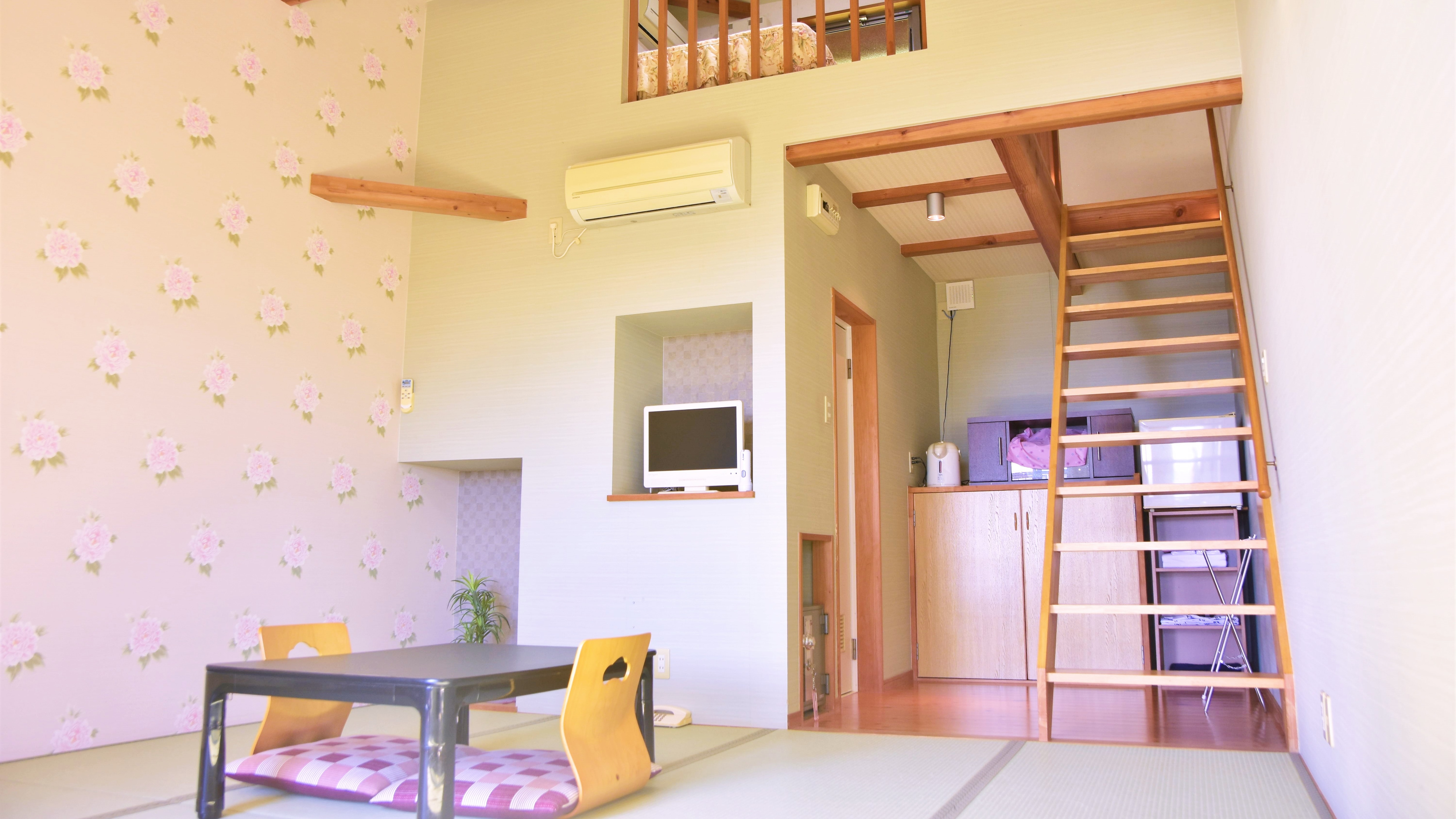 [Away from the annex] Japanese-style room 7.5 tatami mats + loft (2 beds)
