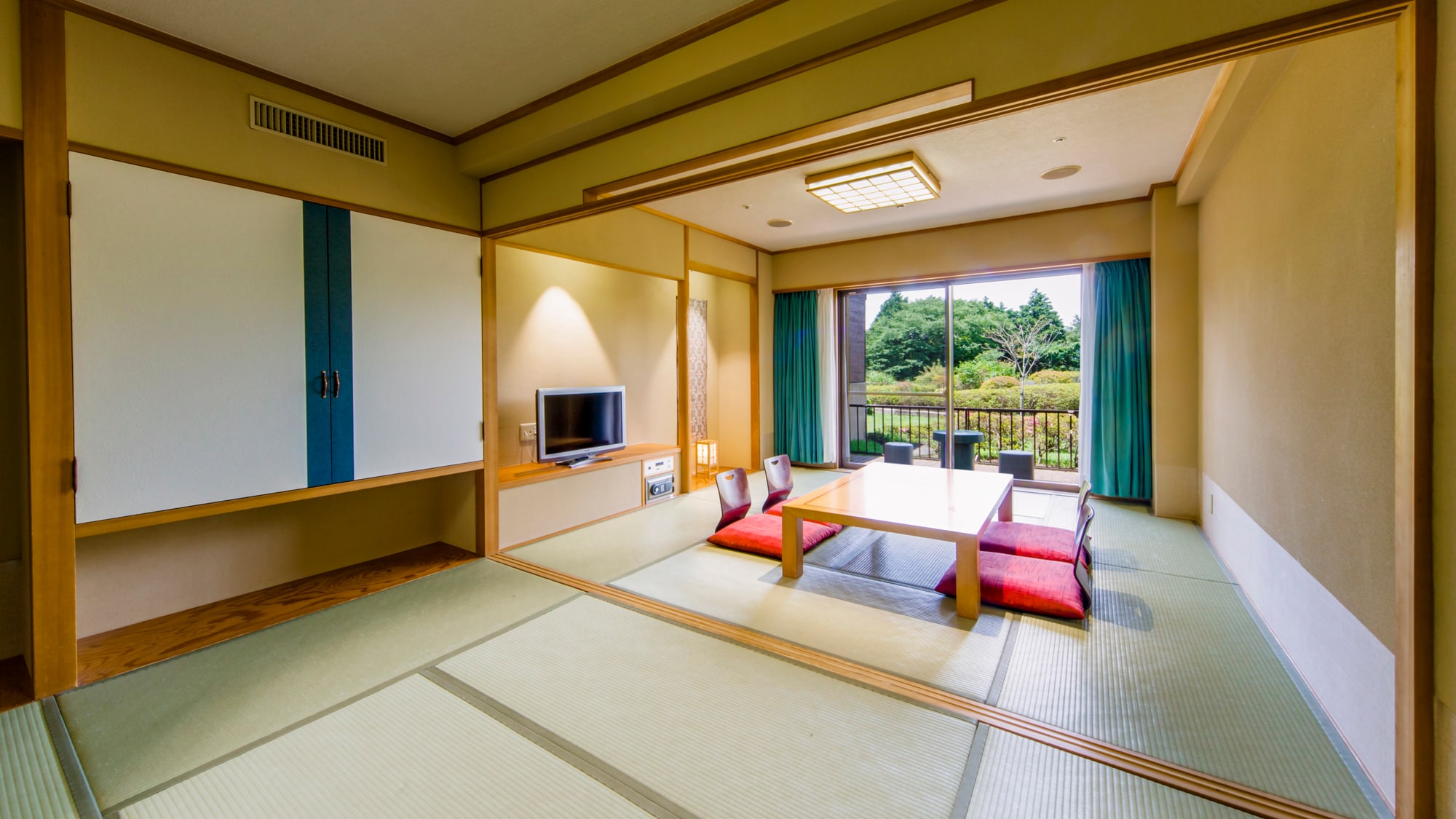 An example of a reasonable Japanese-style room