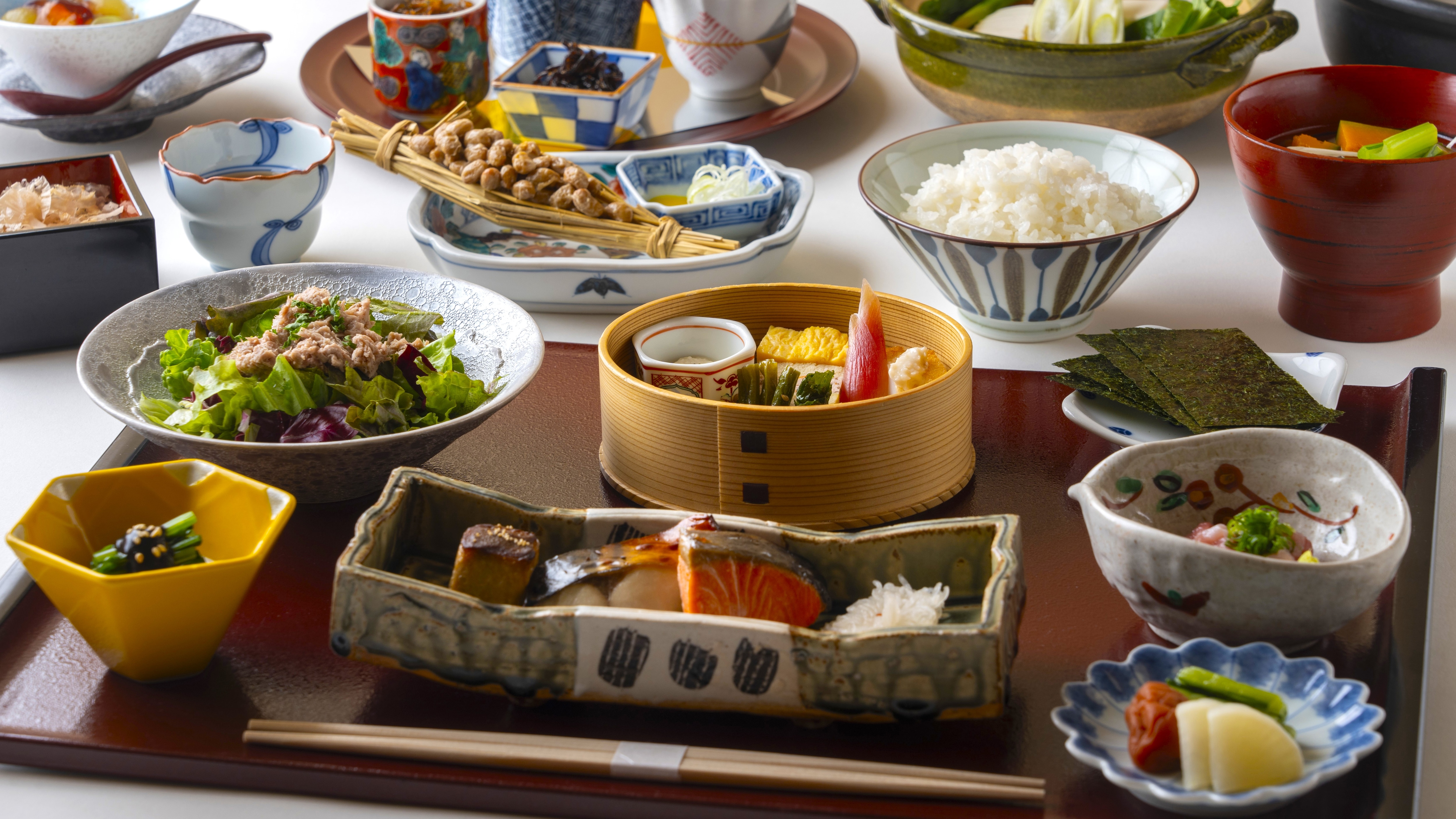[Breakfast (example)] Breakfast will be served in a Japanese style set menu