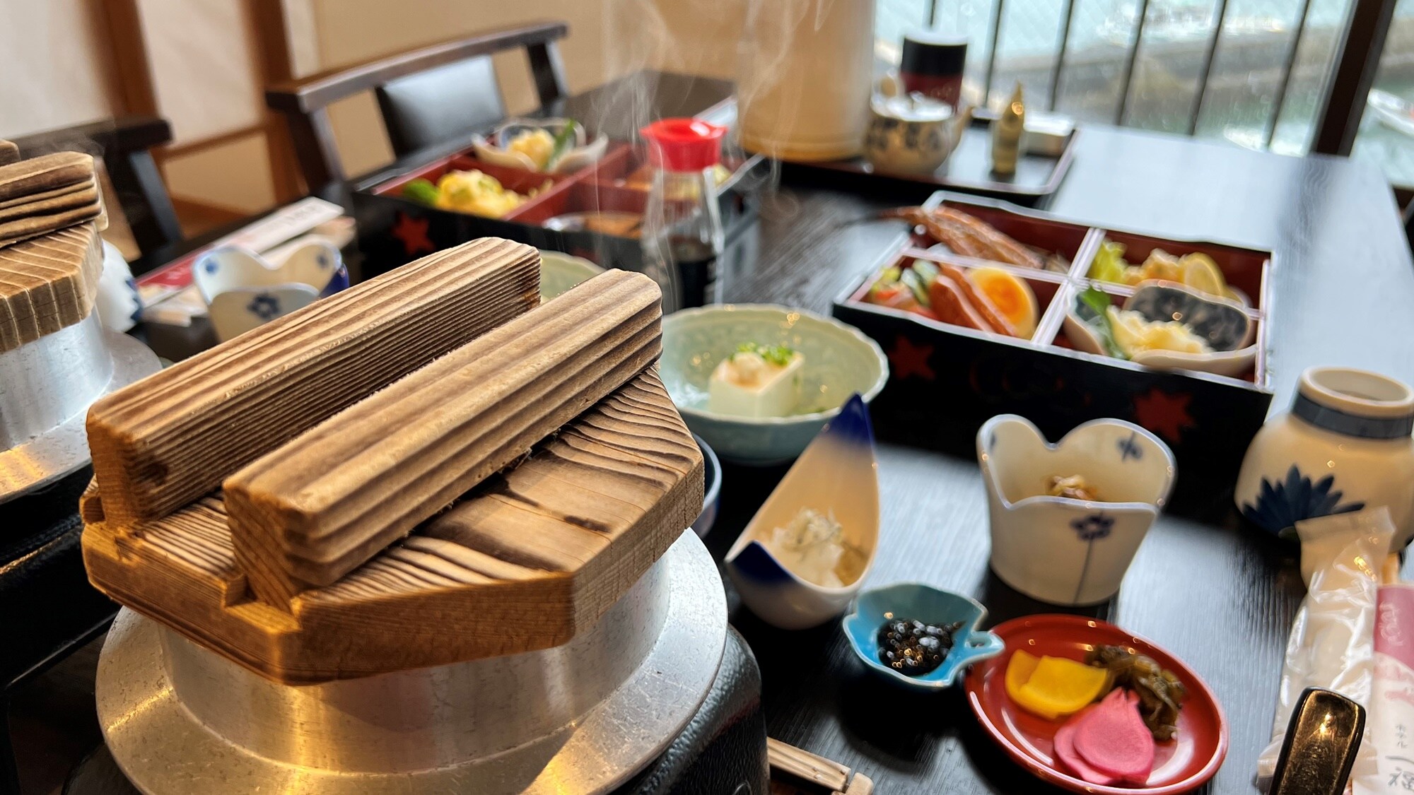 一锅热气腾腾的米饭将为你开启美好的一天，让你精力充沛。