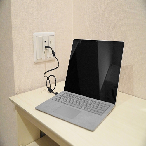 Equipped with PC power supply