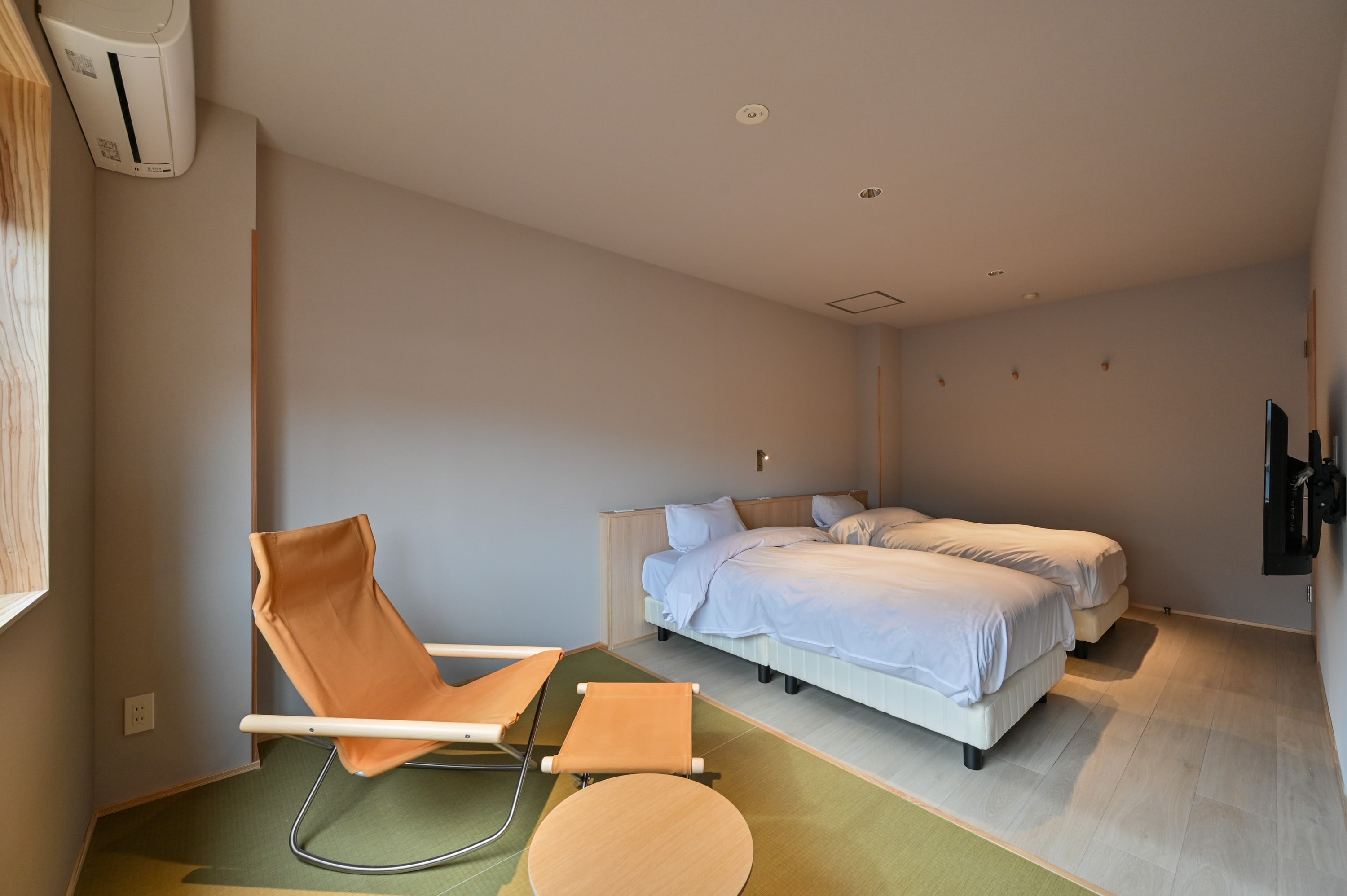 Standard modern Japanese-Western style room