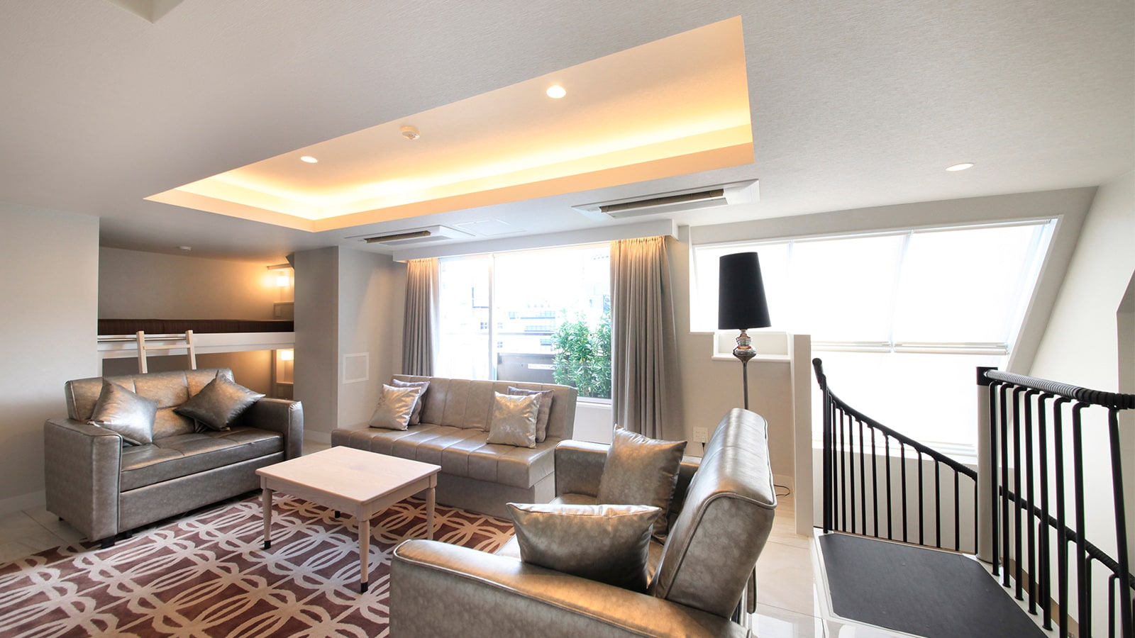 Suite Keluarga Penthouse << 1-7 orang >>