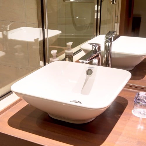 Wash basin