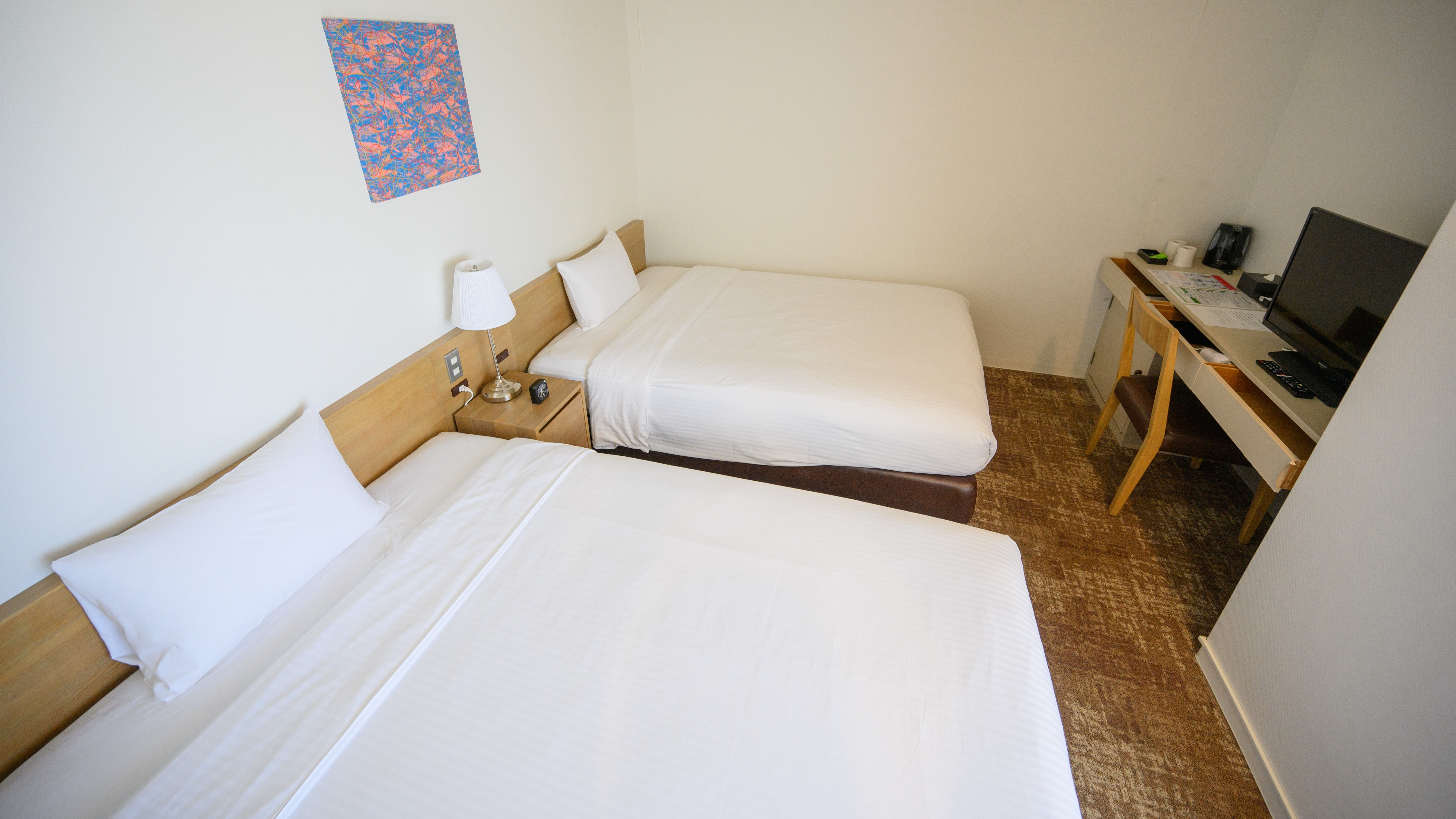 ◆Wide twin room / Room where you can relax comfortably with a bed width of 140 cm (example of guest room)