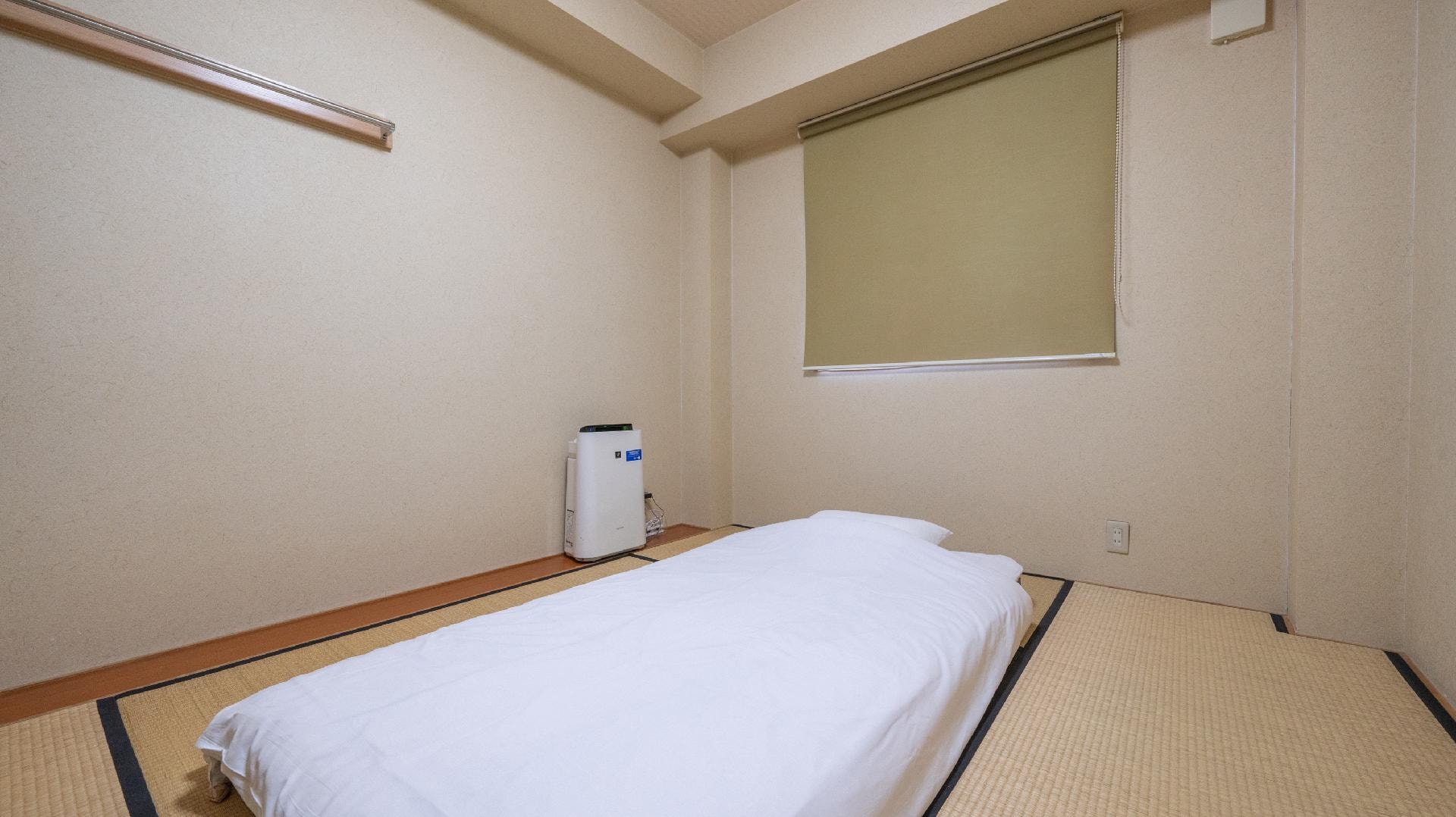 Japanese-style room, 6 tatami mats