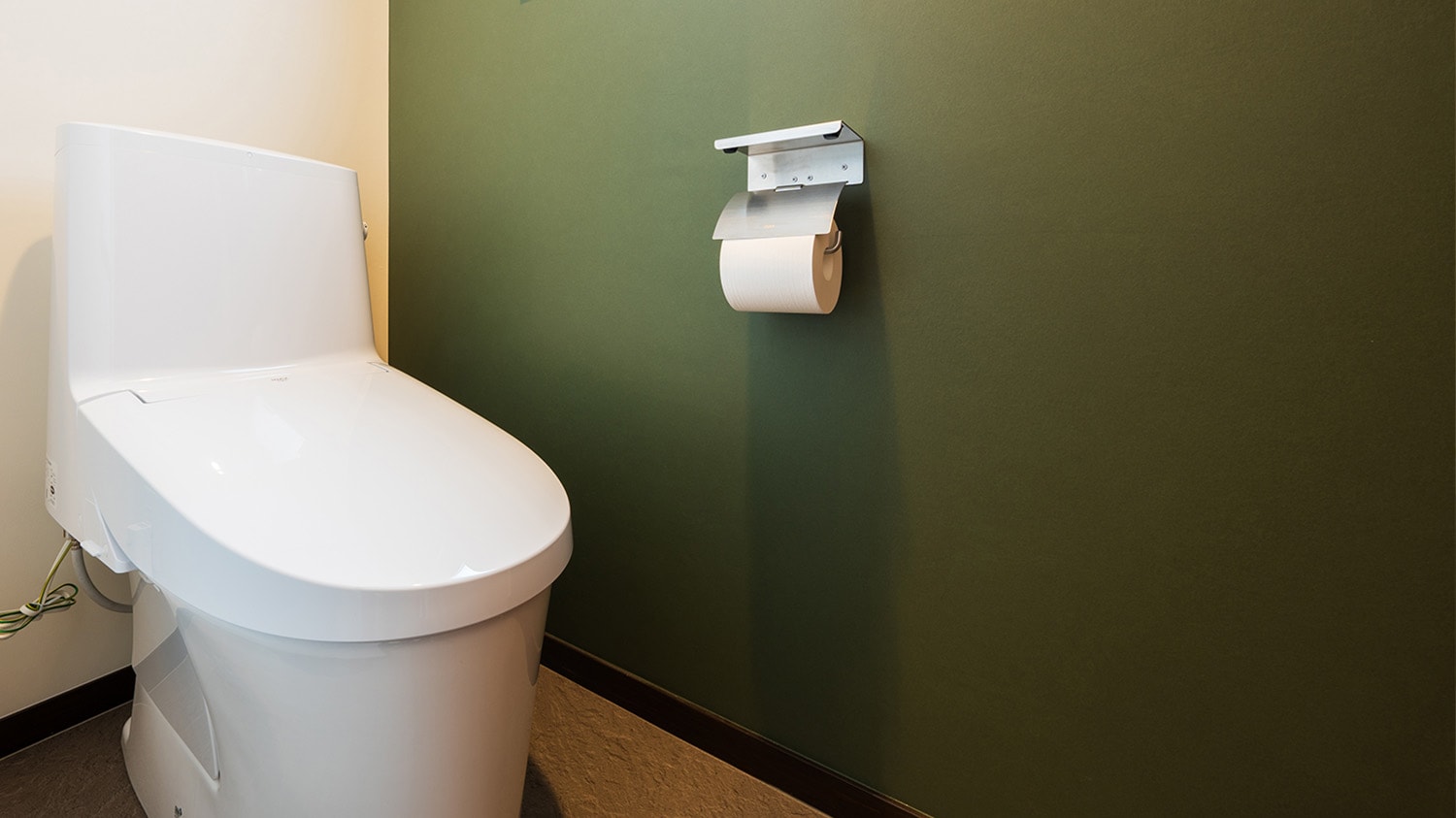 Room 306: Double room with Japanese-Western style toilet
