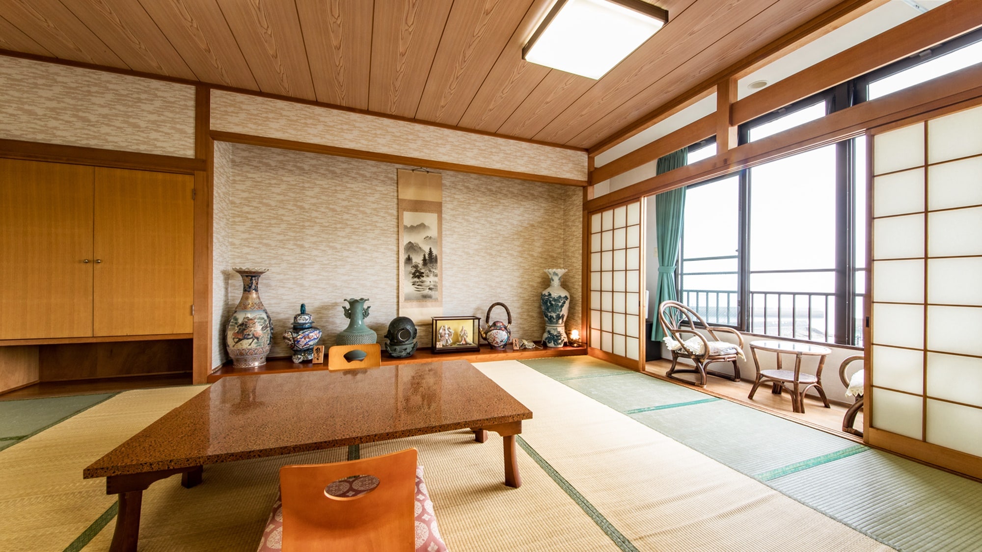 *[Large room with 24 tatami mats] Accommodates up to 10 people! Large groups welcome! ★Wi-Fi available