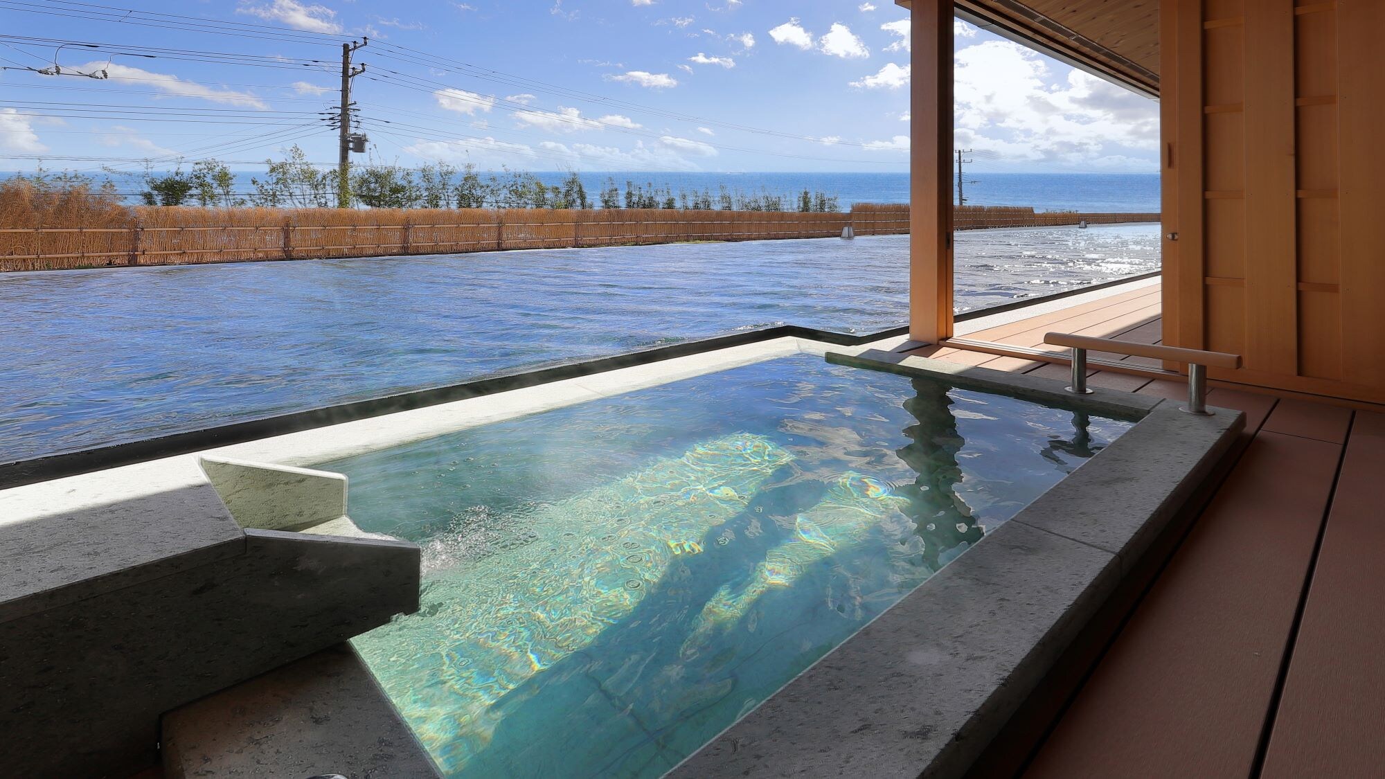 "Kuruun" guest room open-air bath