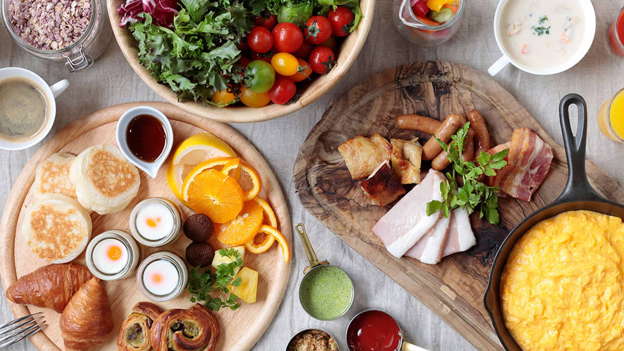 [Kaza 1F] Breakfast buffet with a wide variety of Japanese and Western dishes *Image