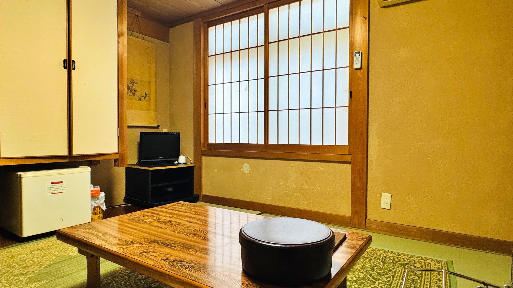 Japanese-style room (4.5 tatami mats)