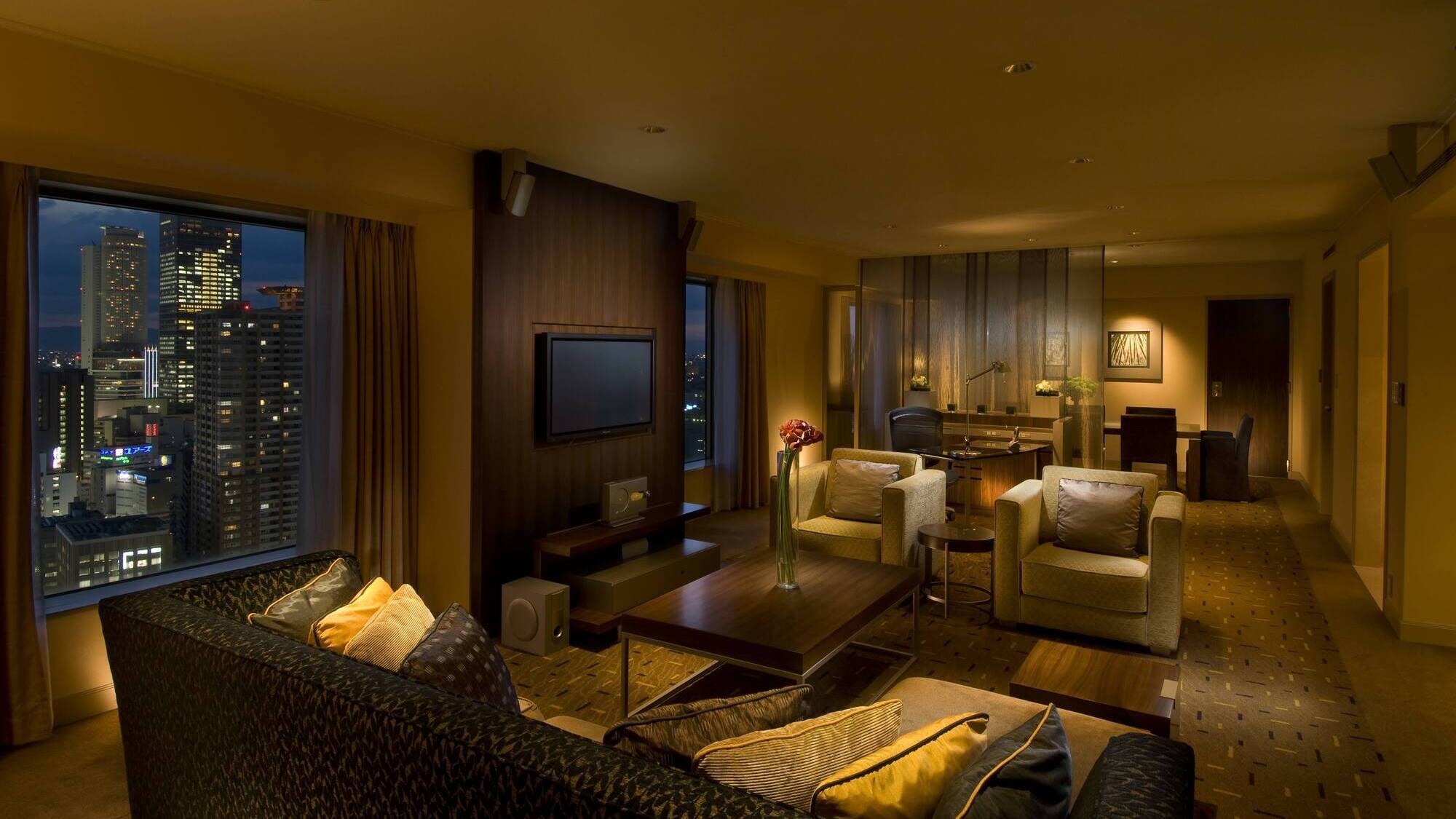 Executive Deluxe Suite King