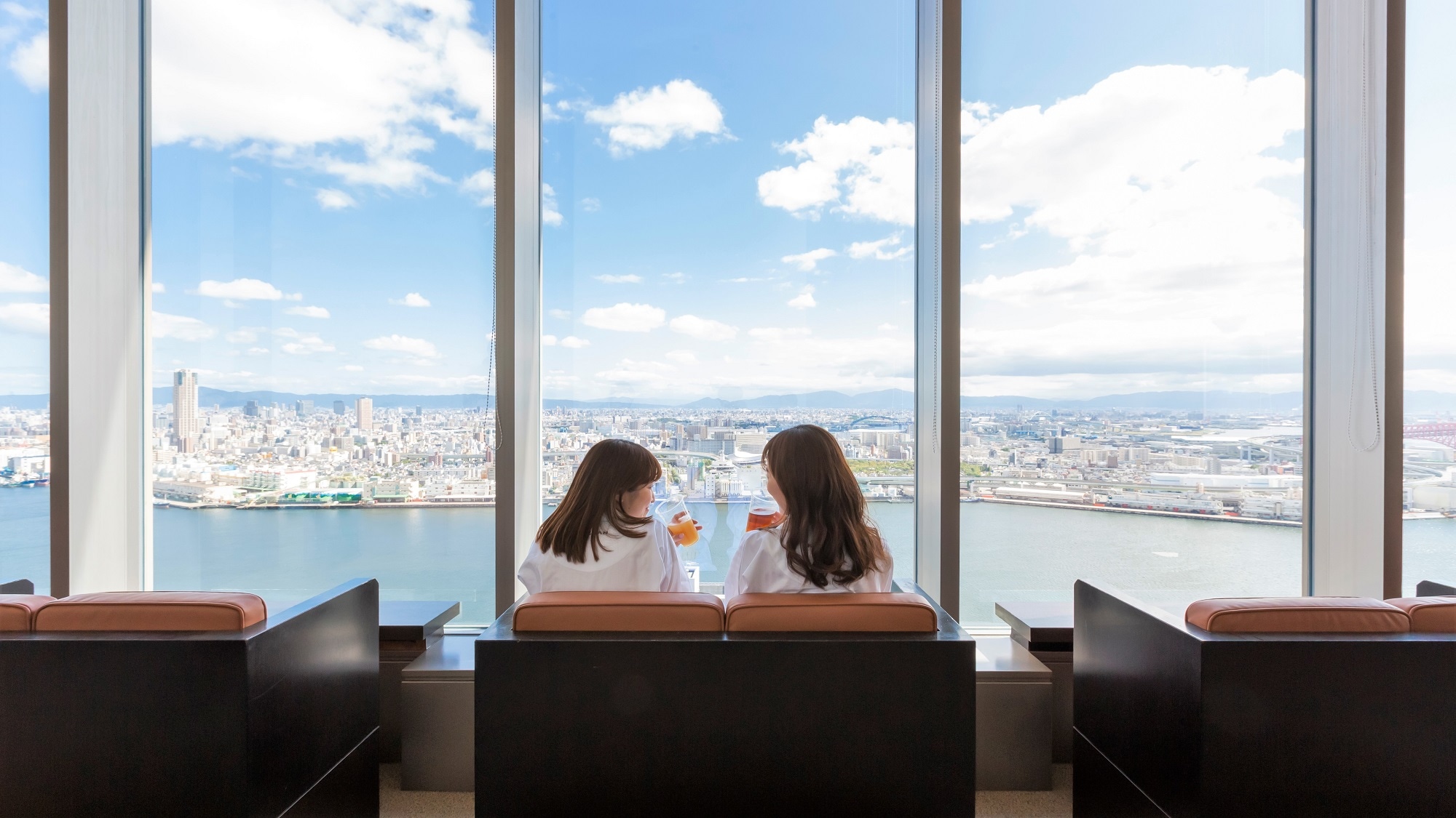 A relaxing space near the 31st floor with "S-PARK"
