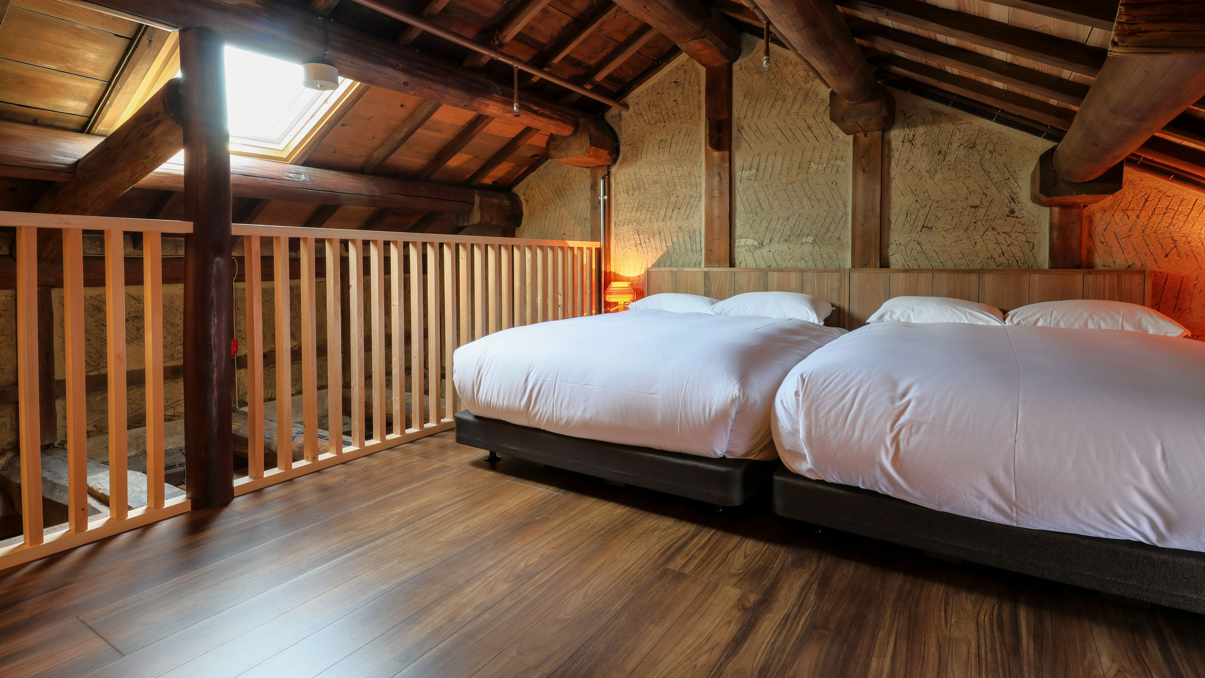 ■USU (42 square meters/twin/accommodates 3 people/1st floor living room/2nd floor bedroom)