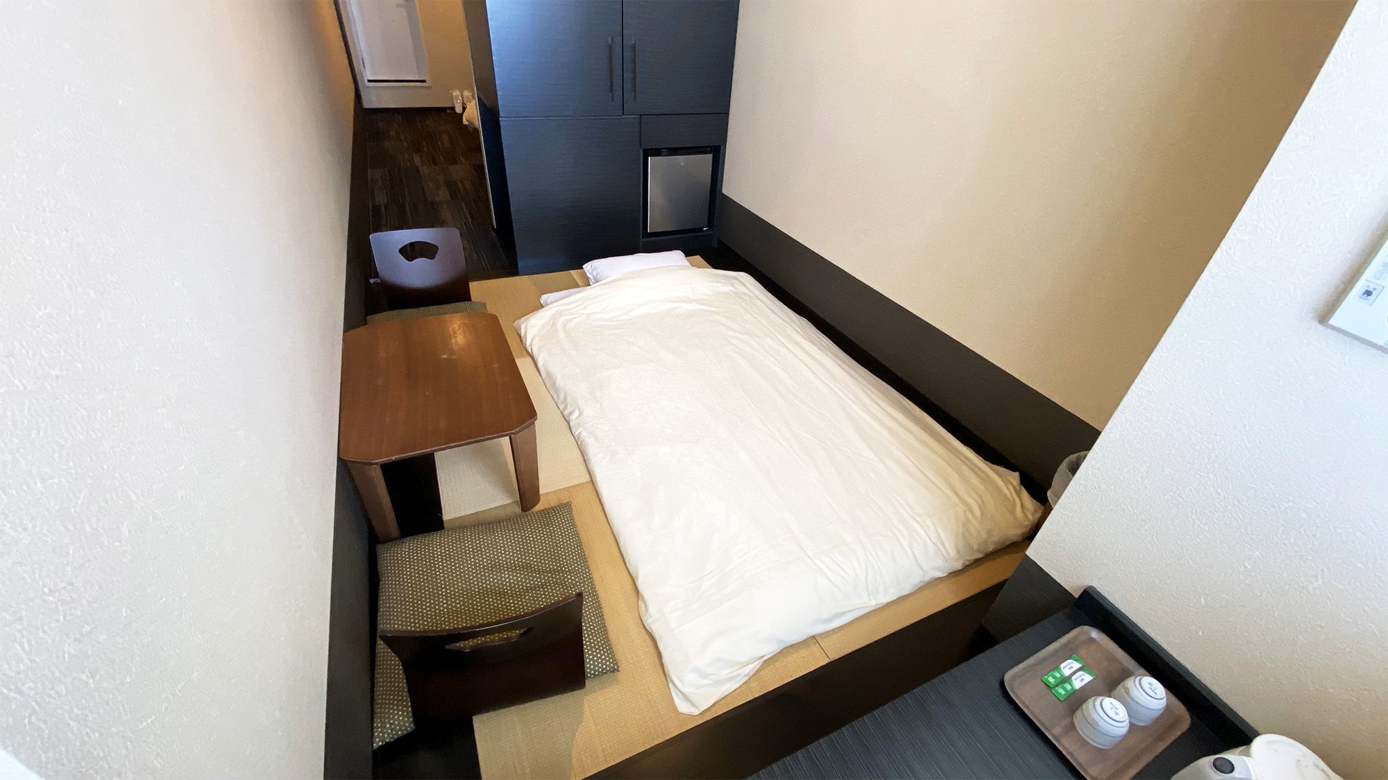 A twin room with a Japanese-Western feel. Please relax in a Japanese atmosphere.