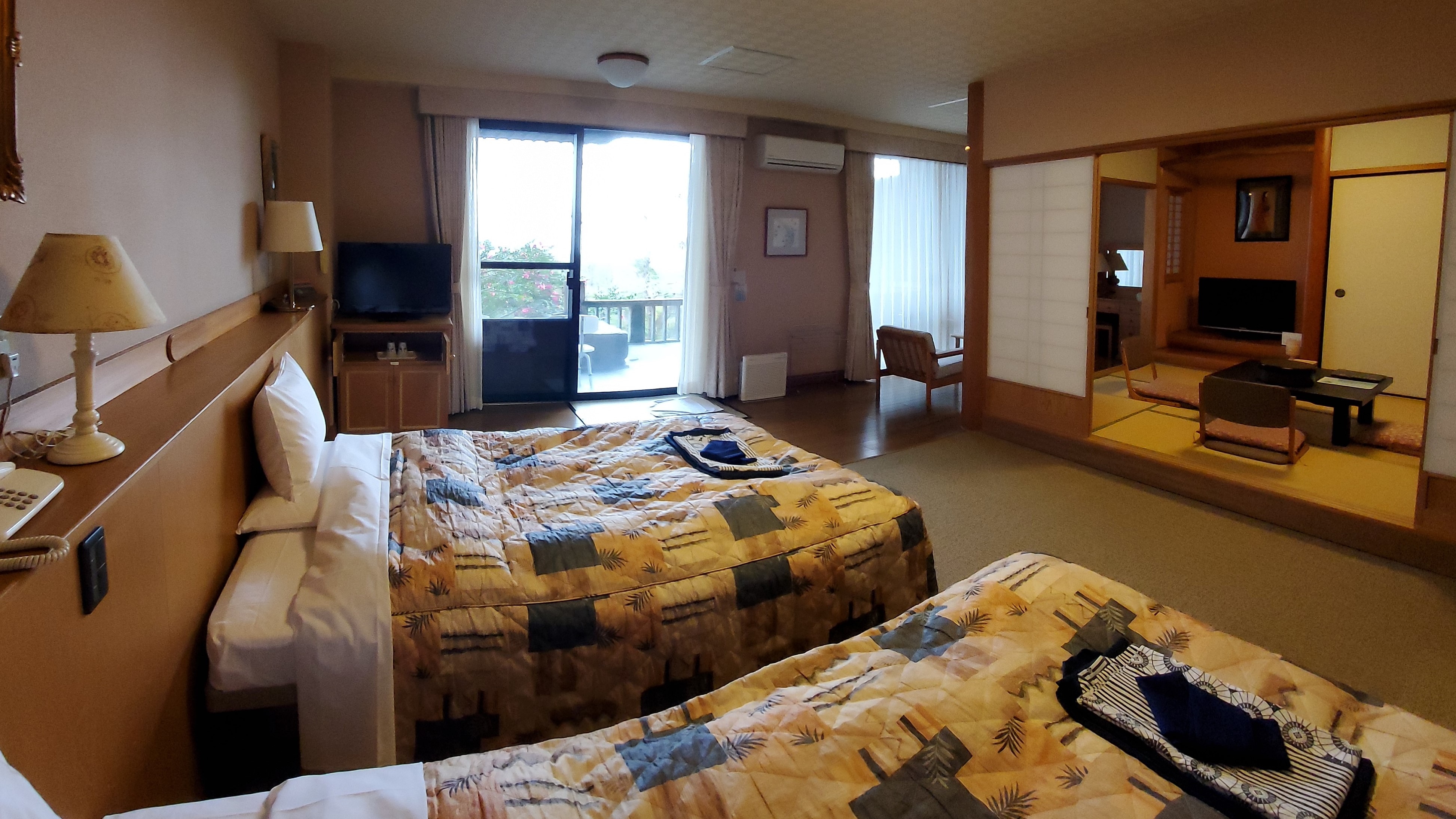 Japanese-Western style room with open-air bath Non-smoking room
