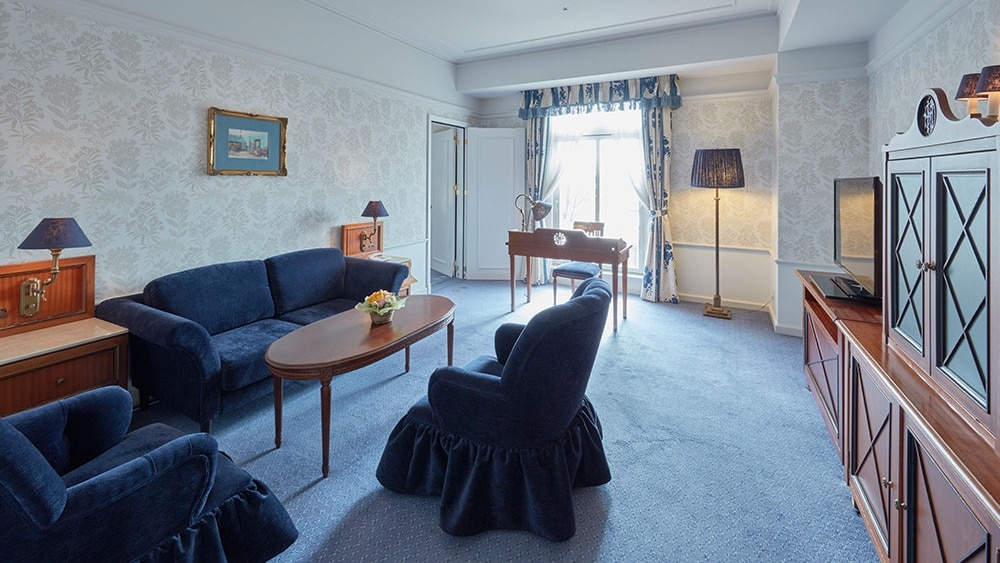 [Guest room example] Semi-suite twin (living room)