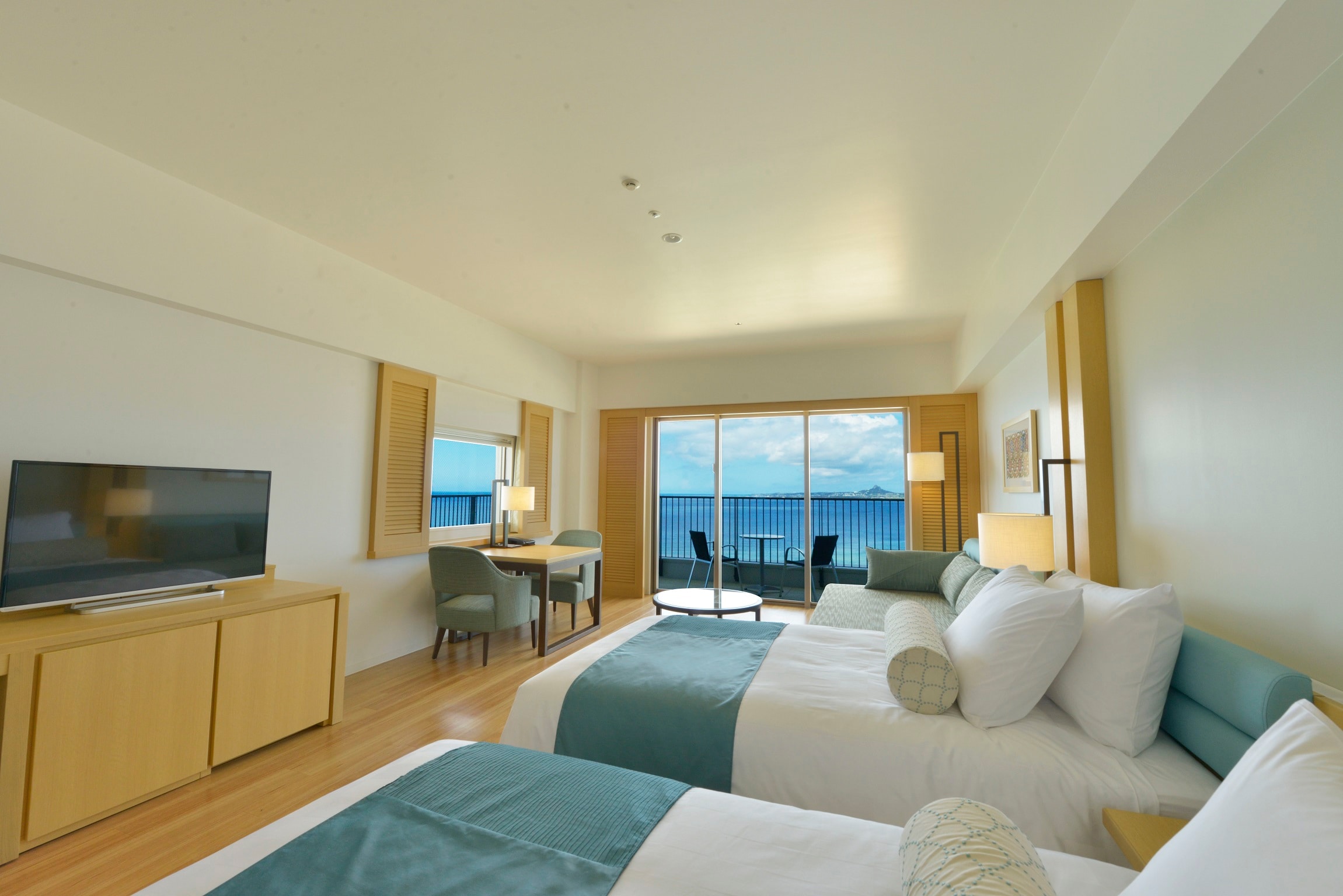 Ocean Deluxe