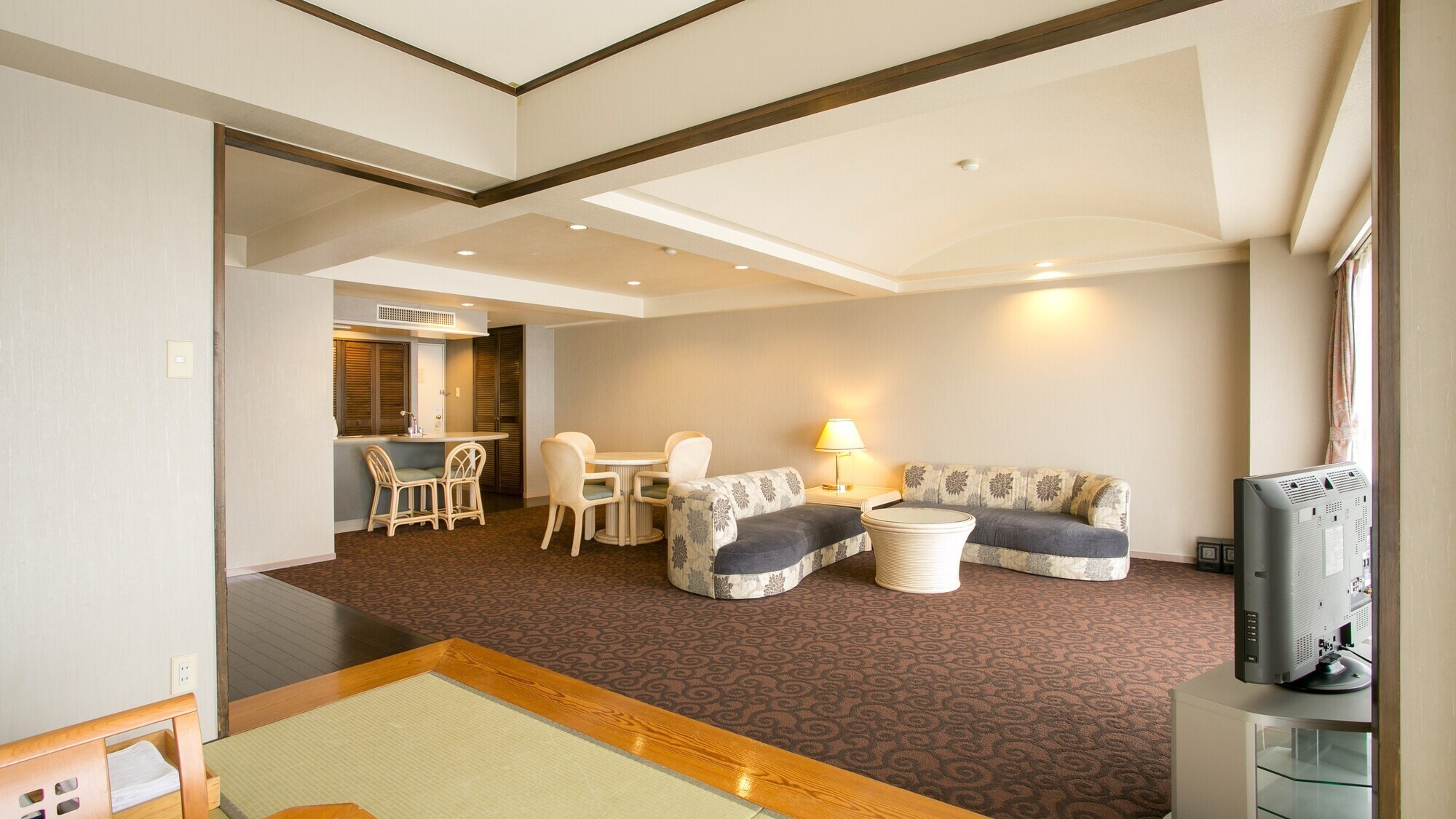 화양실 76평방 거실