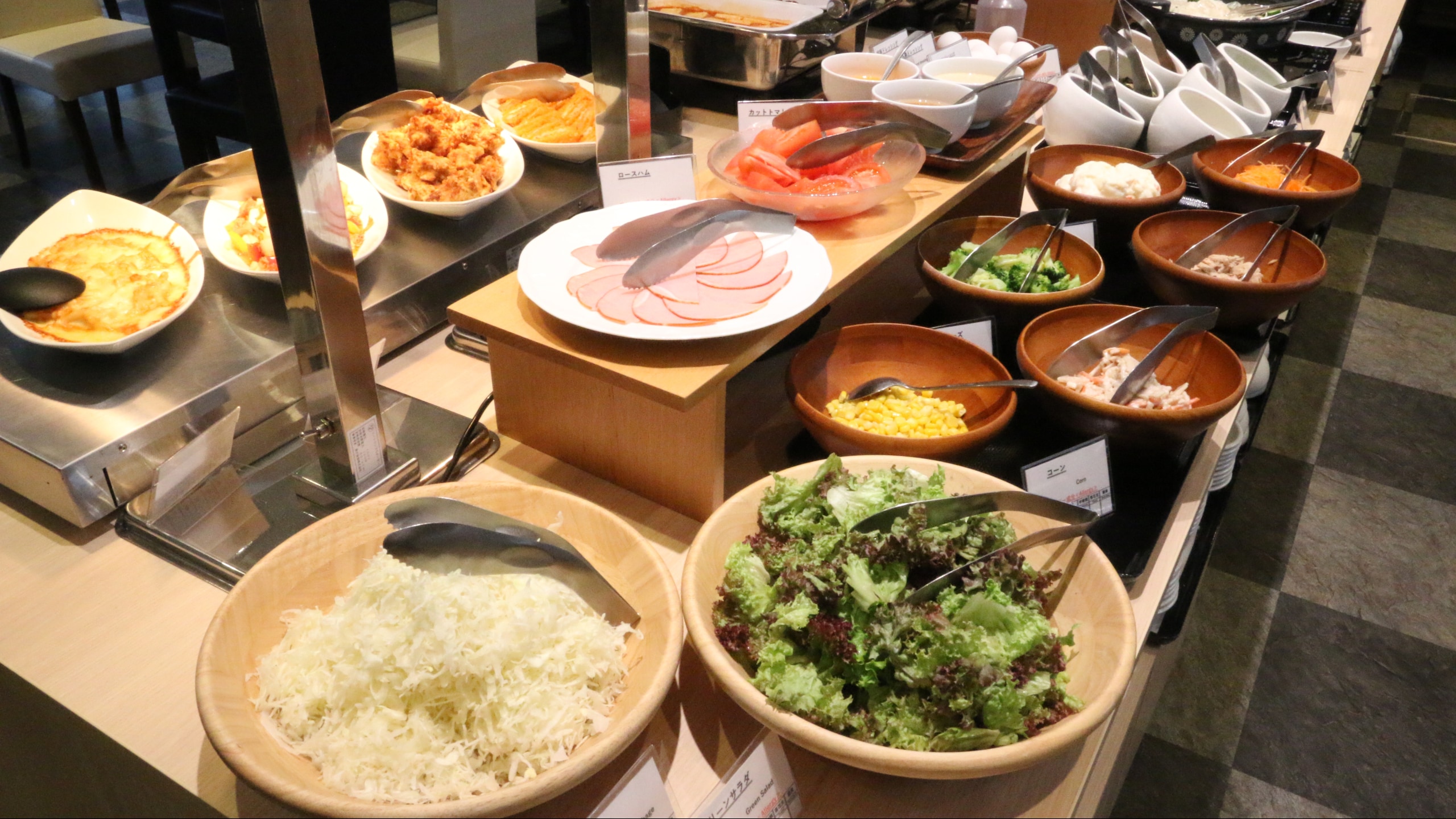 Breakfast buffet (salad corner)