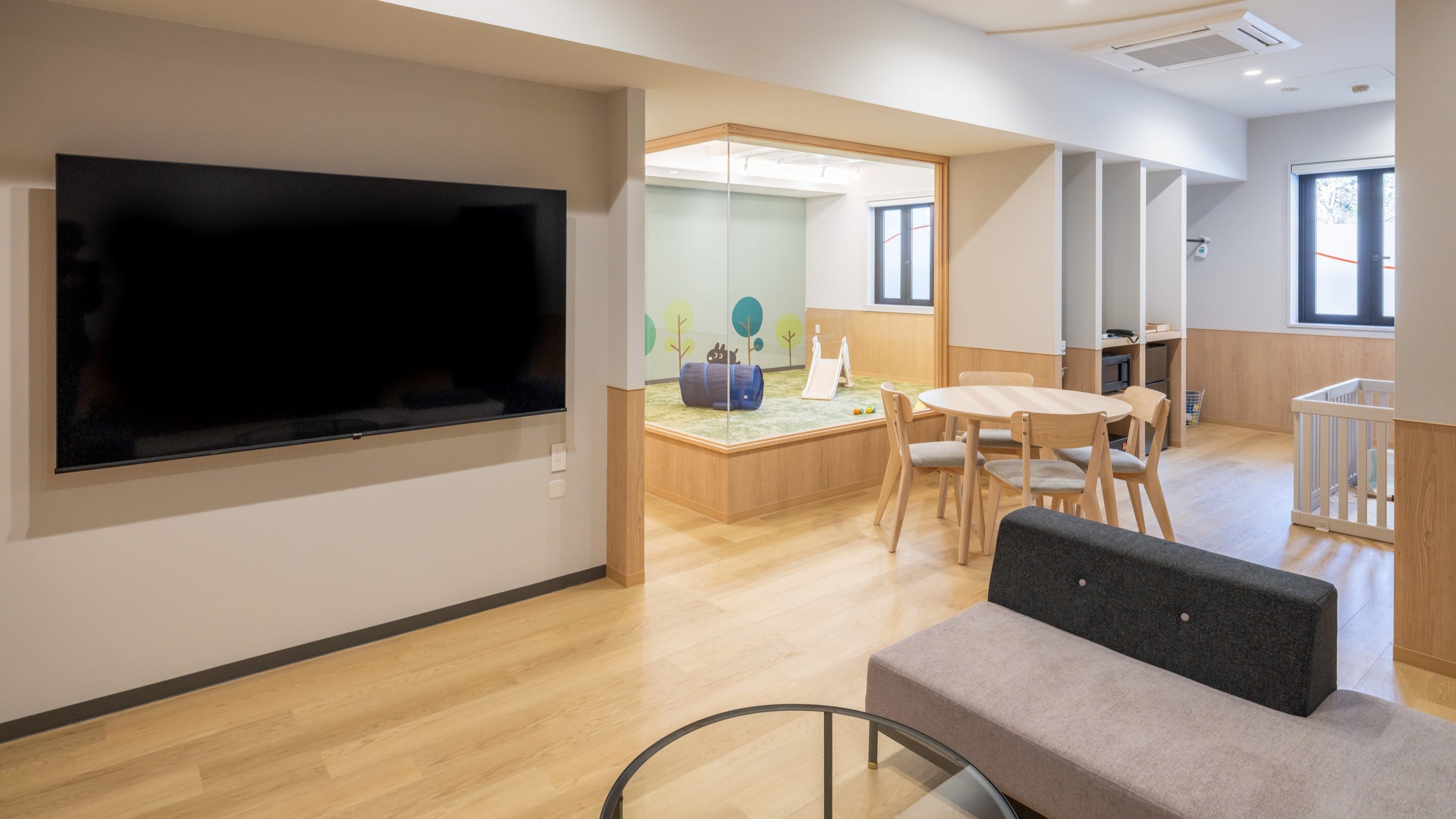 201【瑟拉吉套房】