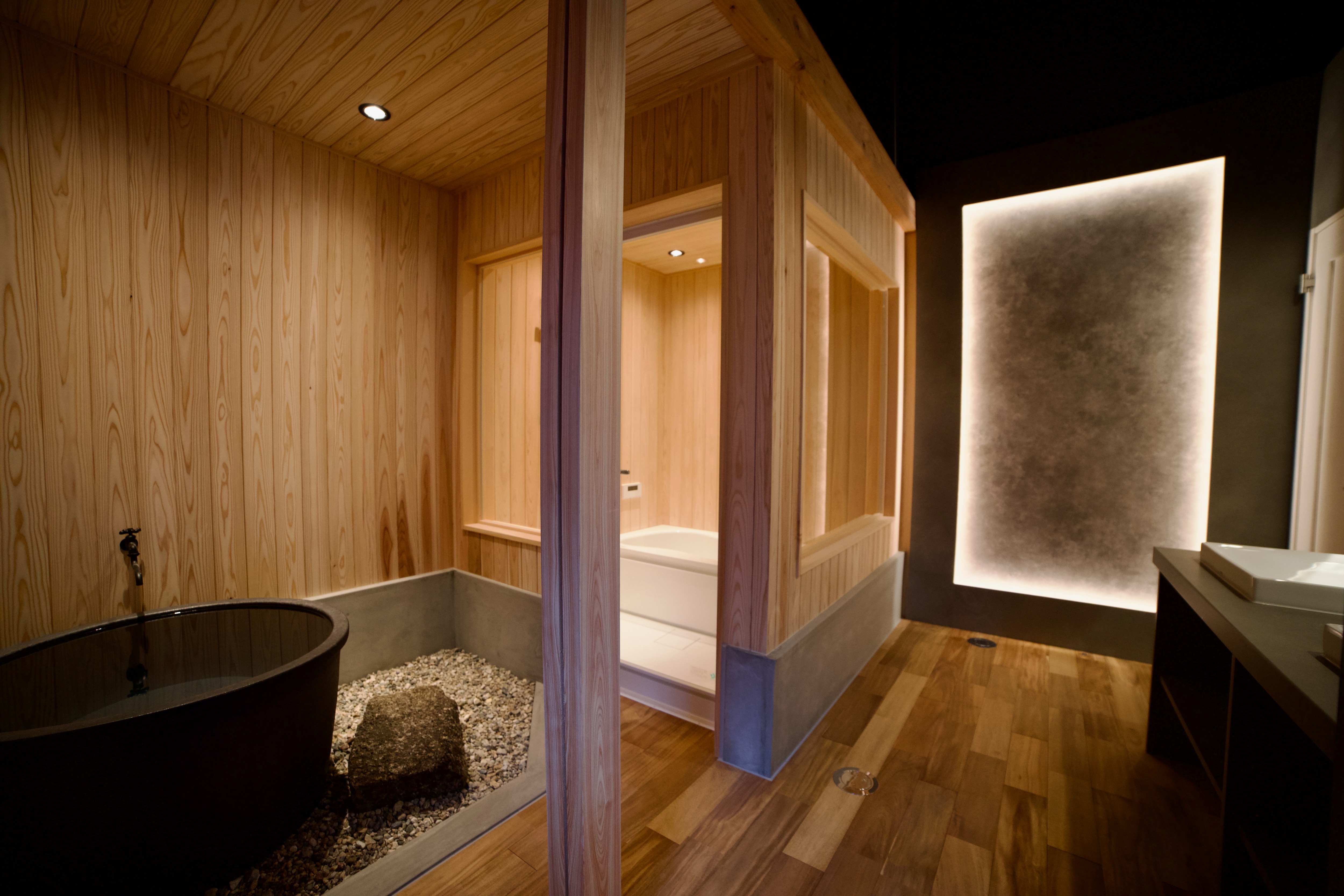 [Opening in 2025! 13th Avenue Building B Bath and Private Sauna]