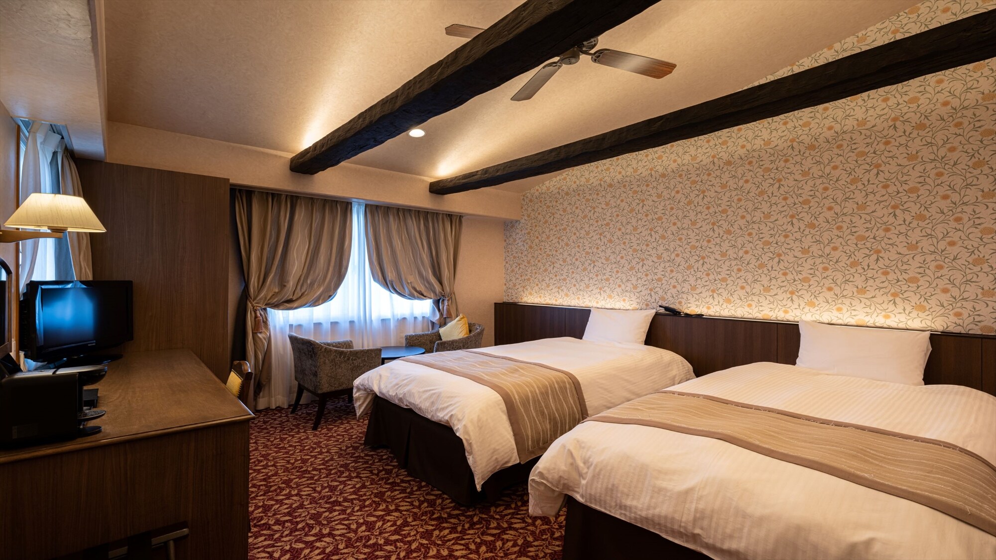 [Non-smoking twin bed room]