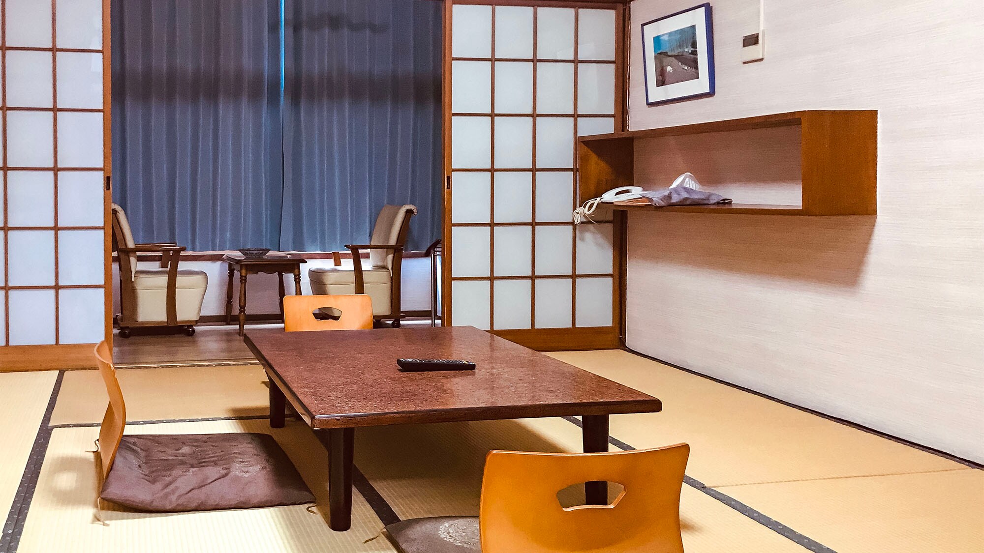 ・＜ห้องพักแบบญี่ปุ่น 8 เสื่อทาทามิ＞มีห้องน้ำพร้อมระบบฉีดชำระ มีเครื่องฟอกอากาศ