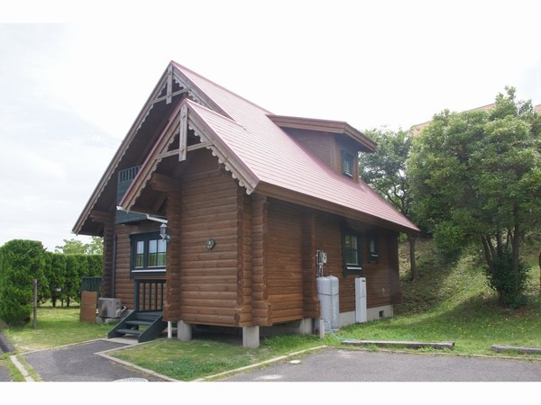 適合 6 人居住的木屋外觀