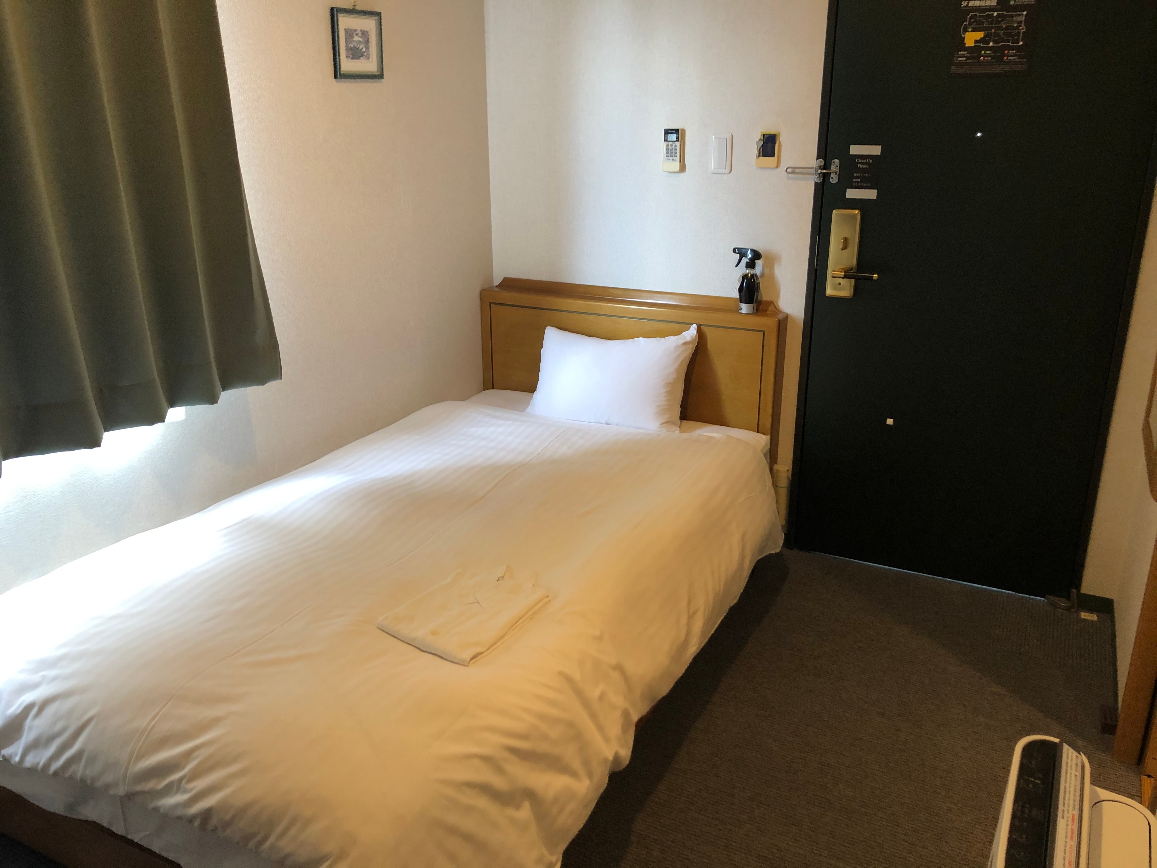 [Single room] Humidified air purifier/Electronic kettle/Free high-speed WI-FI/Refrigerator/Fully equipped room amenities