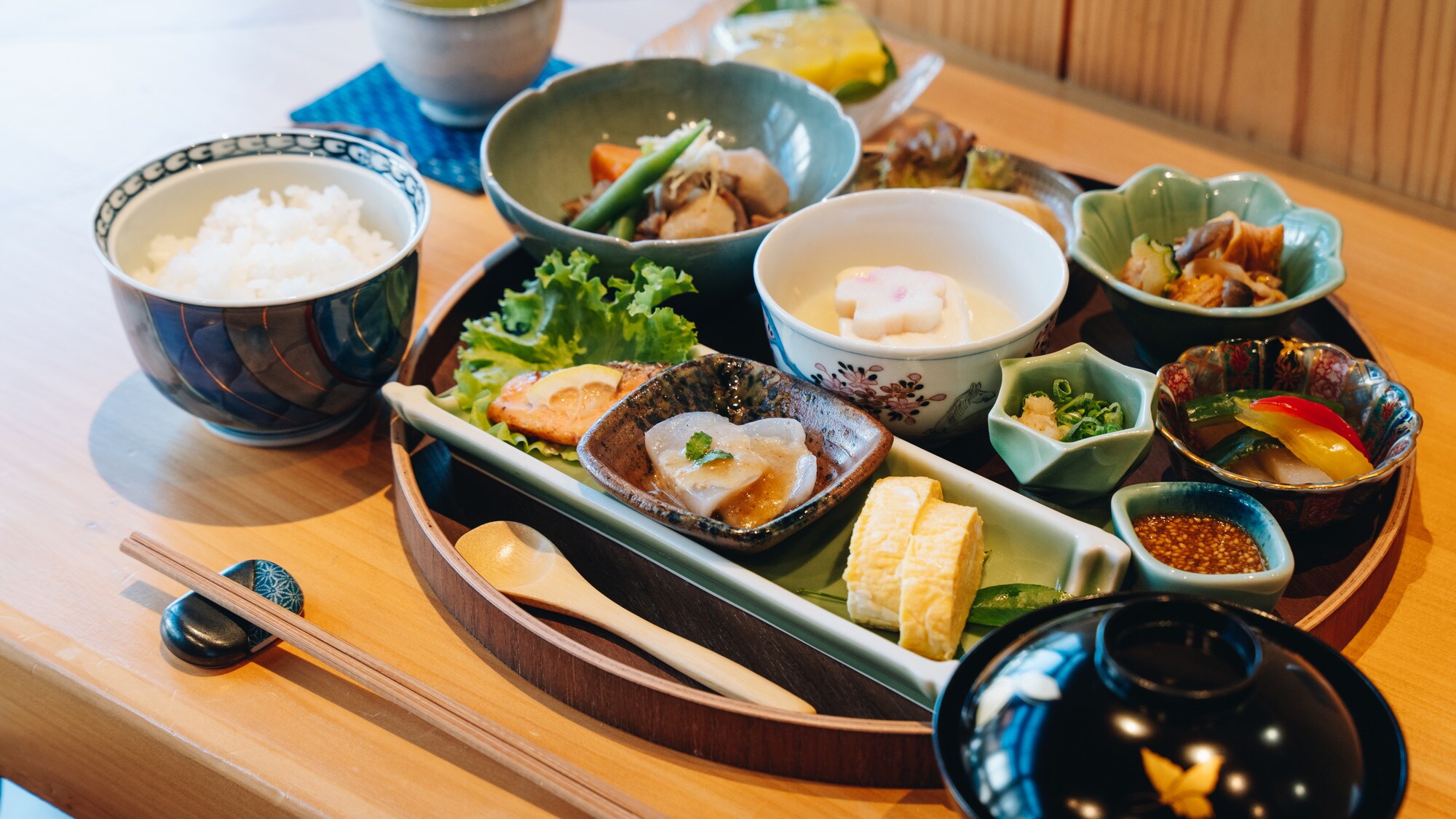 [Sarapan] Sarapan sehat ala Jepang yang dibuat dengan banyak bahan lokal Yame